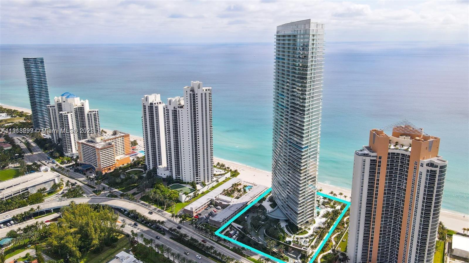 Sunny Isles Beach, Florida, 33160, United States, 2 Bedrooms Bedrooms, ,2 BathroomsBathrooms,Residential,For Sale,1996816