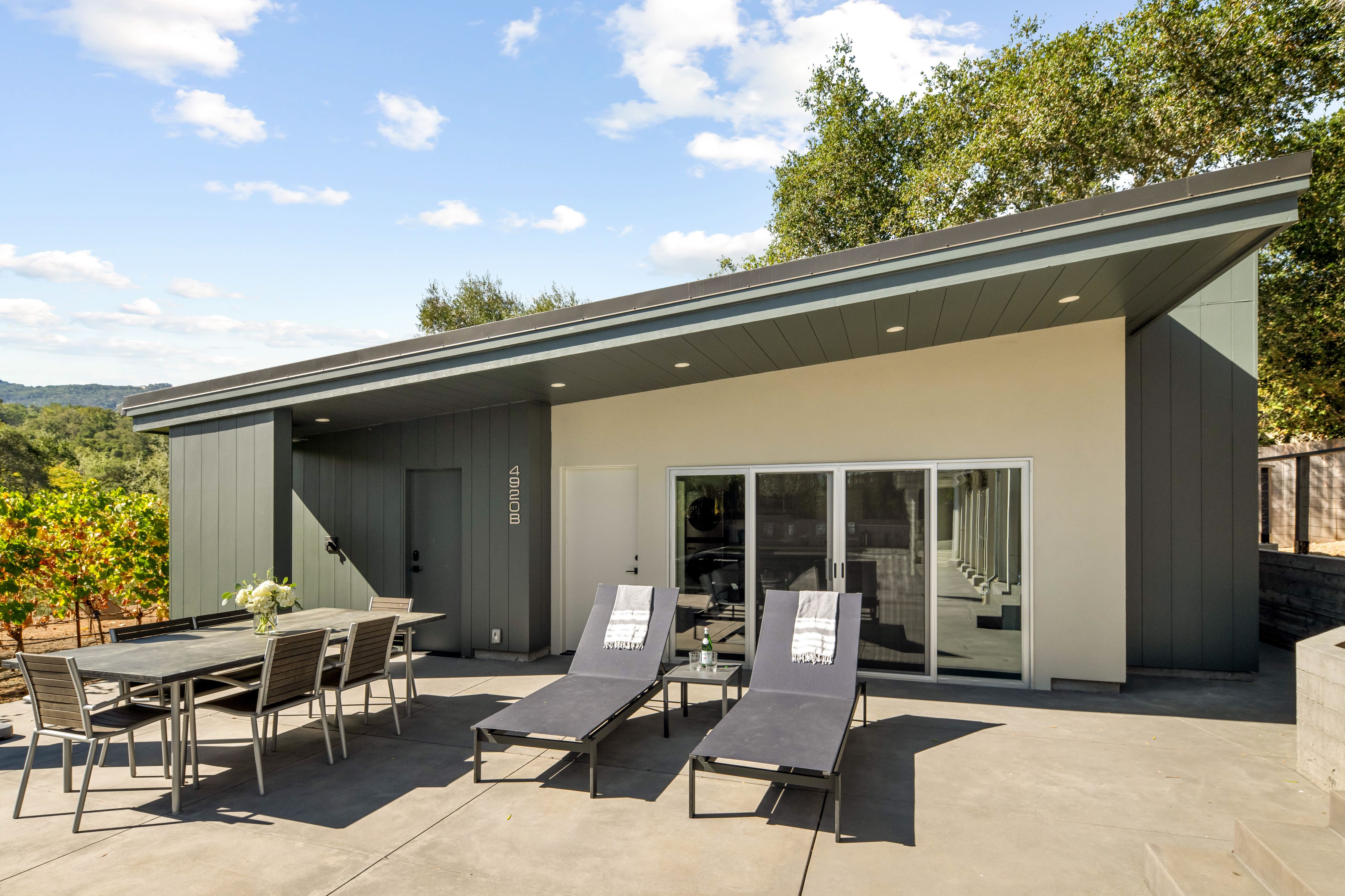  4920 Warm Springs Road - 物件實景