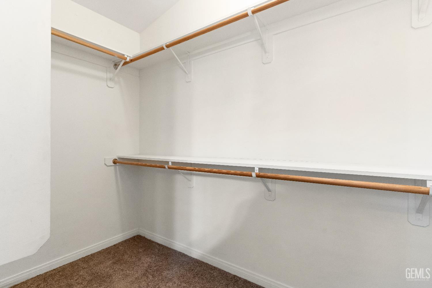 Bakersfield, California, 93311, United States, 5 Bedrooms Bedrooms, ,2 BathroomsBathrooms,Residential,For Sale,1985071