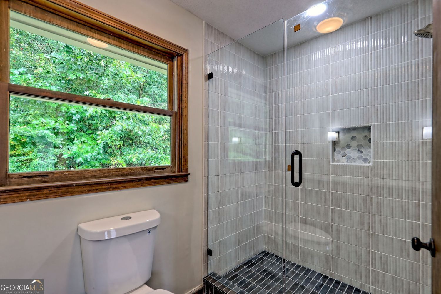 Dillard, Georgia, 30537, United States, 3 Bedrooms Bedrooms, ,2 BathroomsBathrooms,Residential,For Sale,1913990