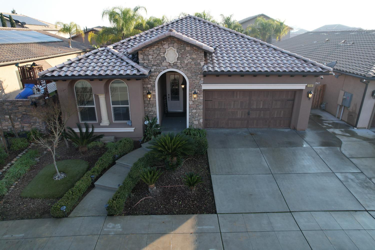 Fresno, California, 93723, United States, 4 Bedrooms Bedrooms, ,3 BathroomsBathrooms,Residential,For Sale,2010730