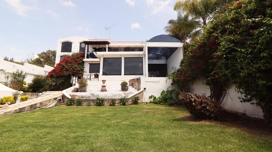 Morelia, Michoacán de Ocampo, 58337, Mexico, 16 Bedrooms Bedrooms, ,14 BathroomsBathrooms,Residential,For Sale,1850325