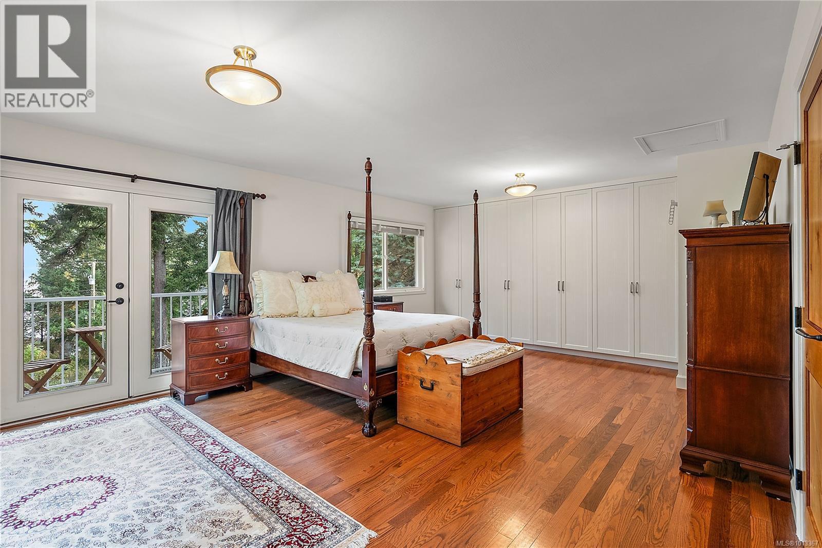 NORTH SAANICH, British Columbia, V8L 5L5, CA, 5 Bedrooms Bedrooms, ,4 BathroomsBathrooms,Residential,For Sale,1946996