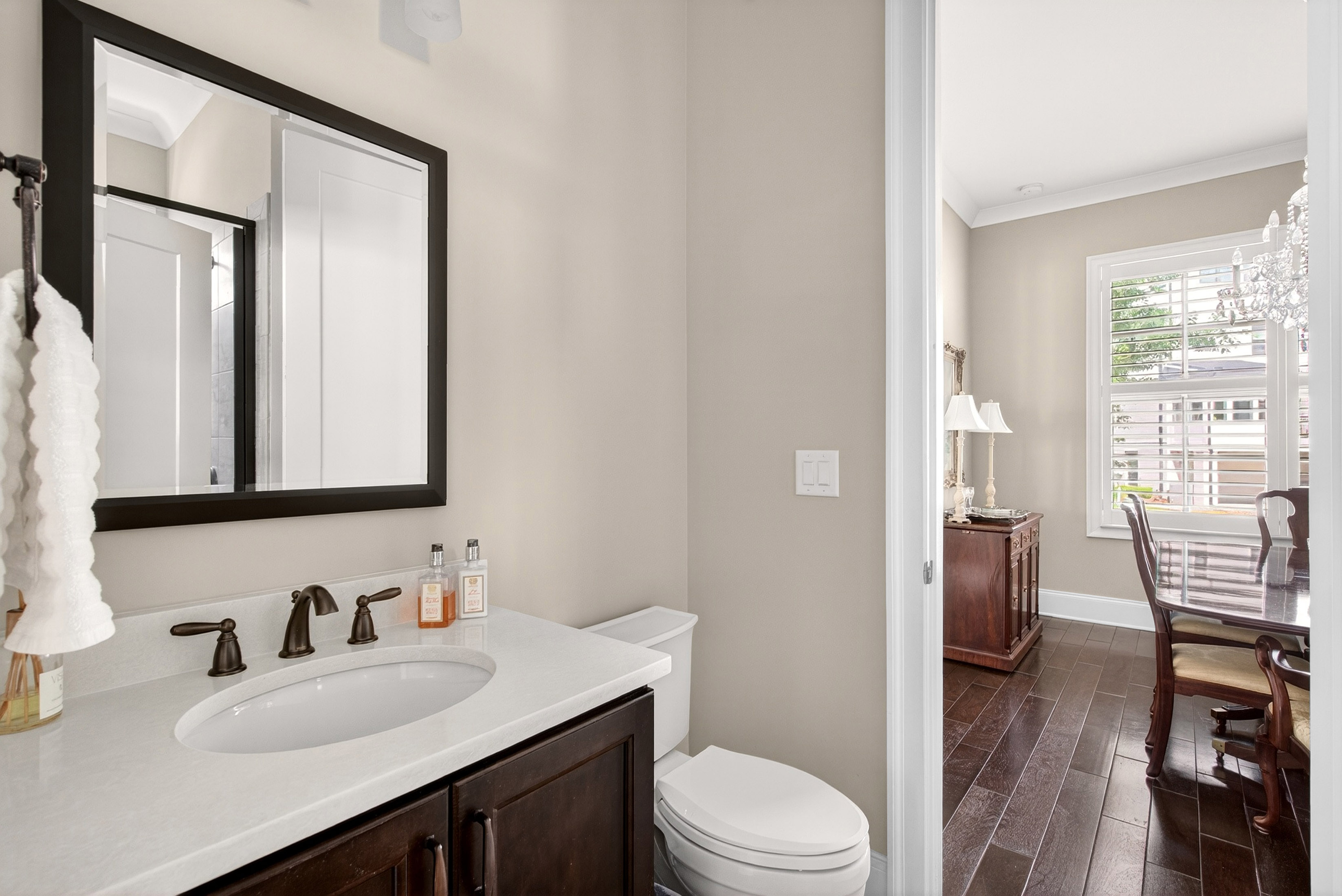  Effortless Elevated Living in the Heart of Sandy Springs - 物件實景