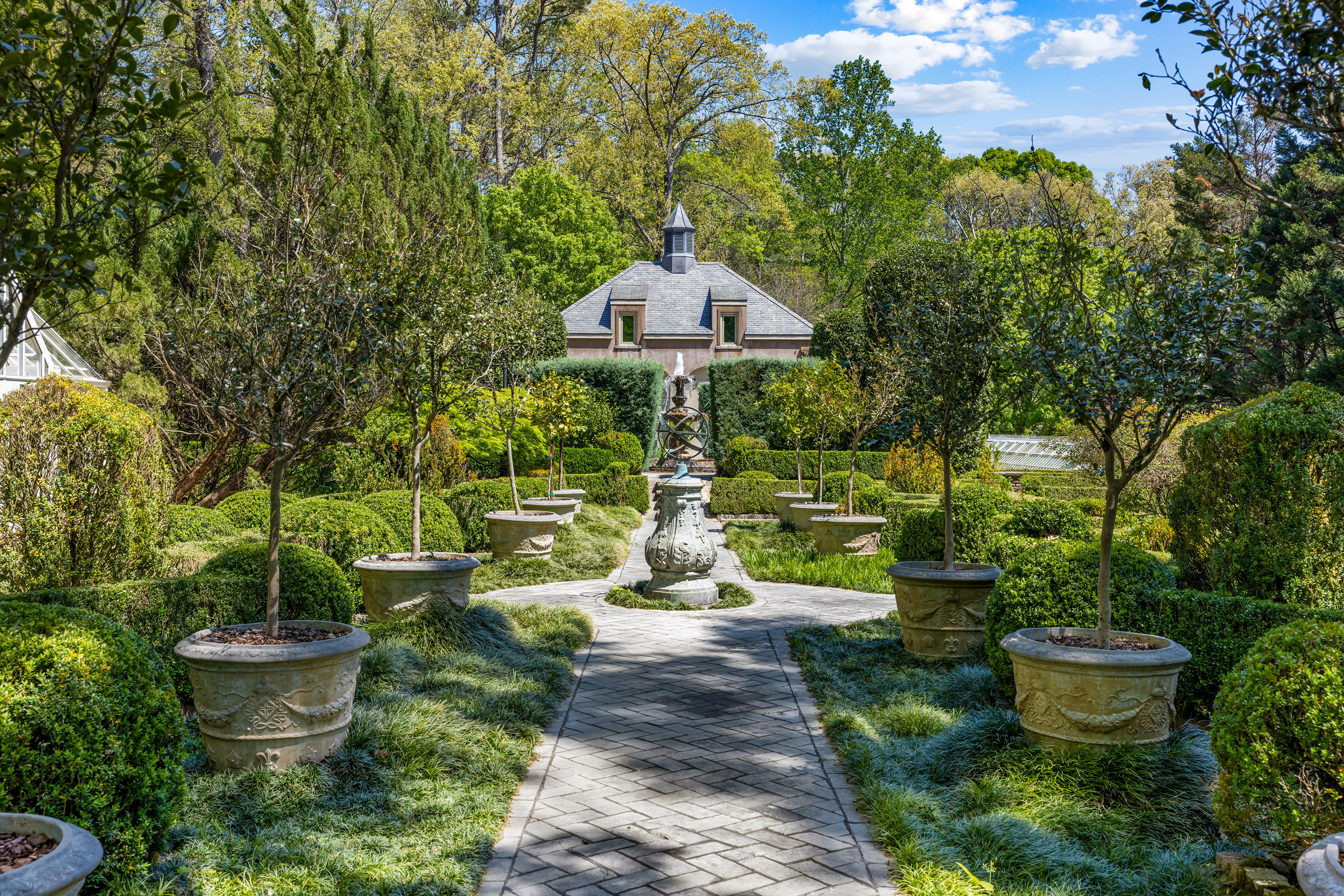  Woodbine: Grandeur and Privacy in the Heart of Buckhead - 物件實景