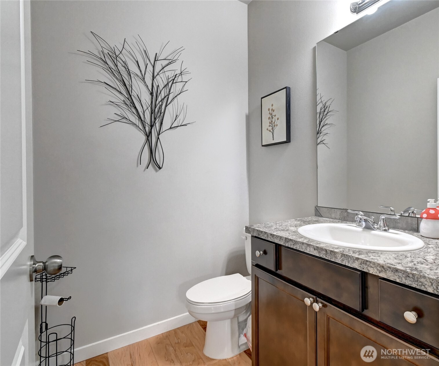 Mount Vernon, Washington, 98273, United States, 3 Bedrooms Bedrooms, ,3 BathroomsBathrooms,Residential,For Sale,1827775