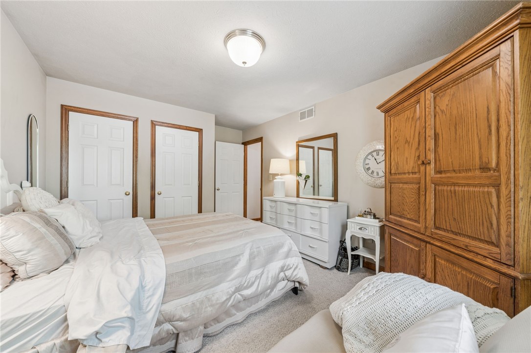 Level Green, Pennsylvania, 15085, United States, 4 Bedrooms Bedrooms, ,4 BathroomsBathrooms,Residential,For Sale,2049075