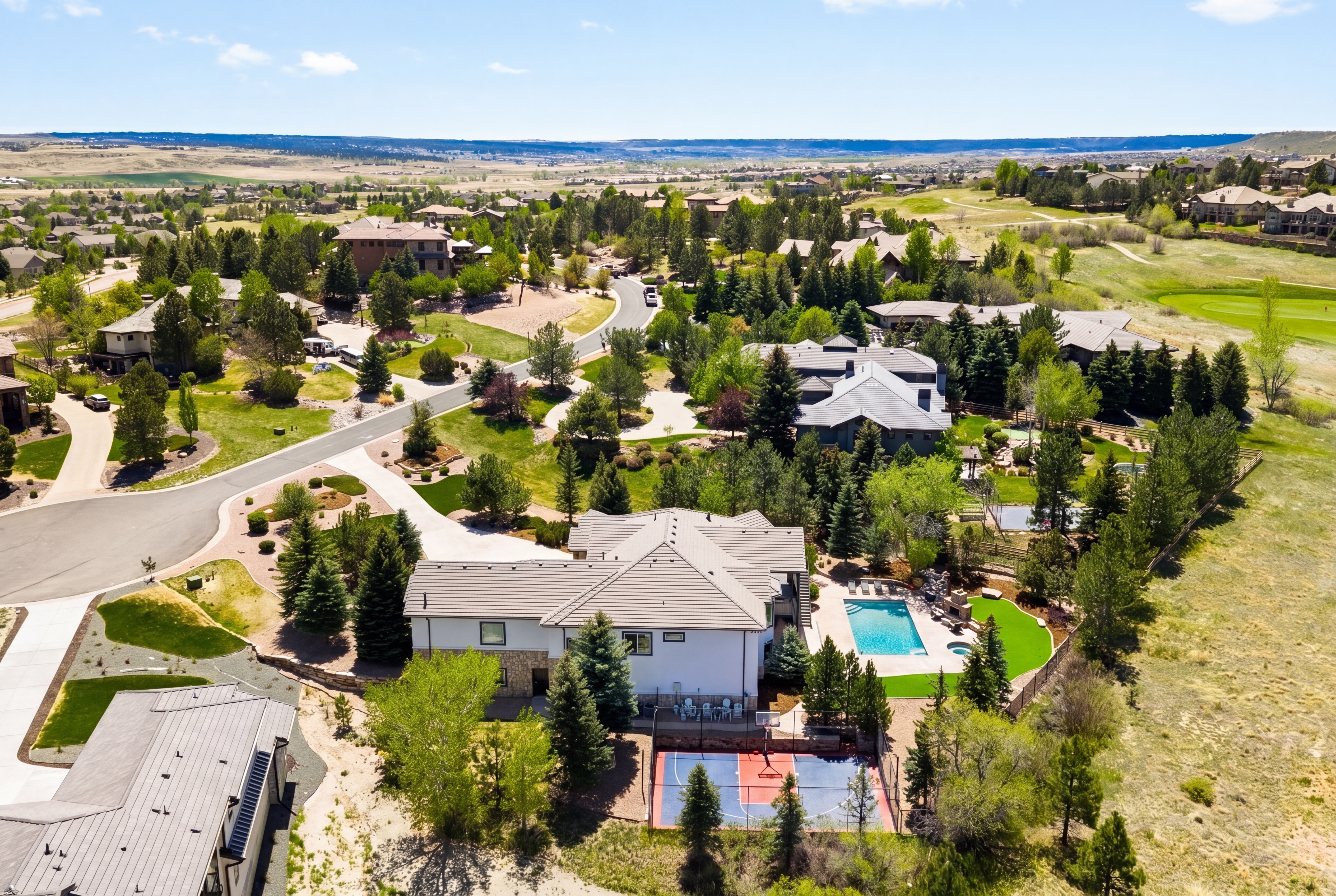  Fully Updated Luxury Estate In The Prestigious Pradera Golf Club Community - 物件實景