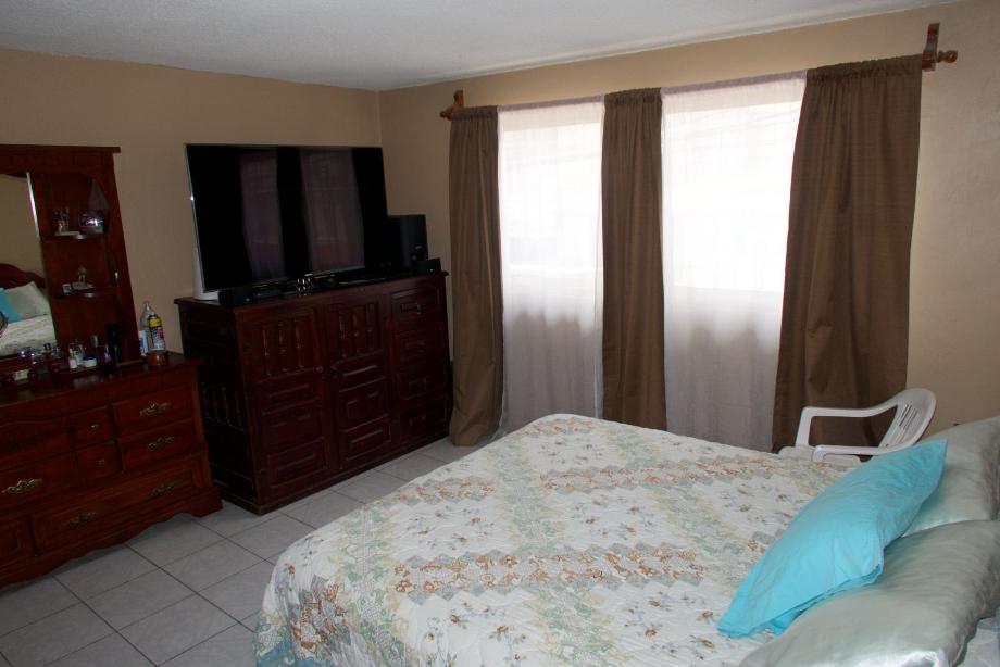 Av. Uni?n, Iztacalco, Ciudad de México, 08100, Mexico, 6 Bedrooms Bedrooms, ,3 BathroomsBathrooms,Residential,For Sale,Av. Uni?n,1644682