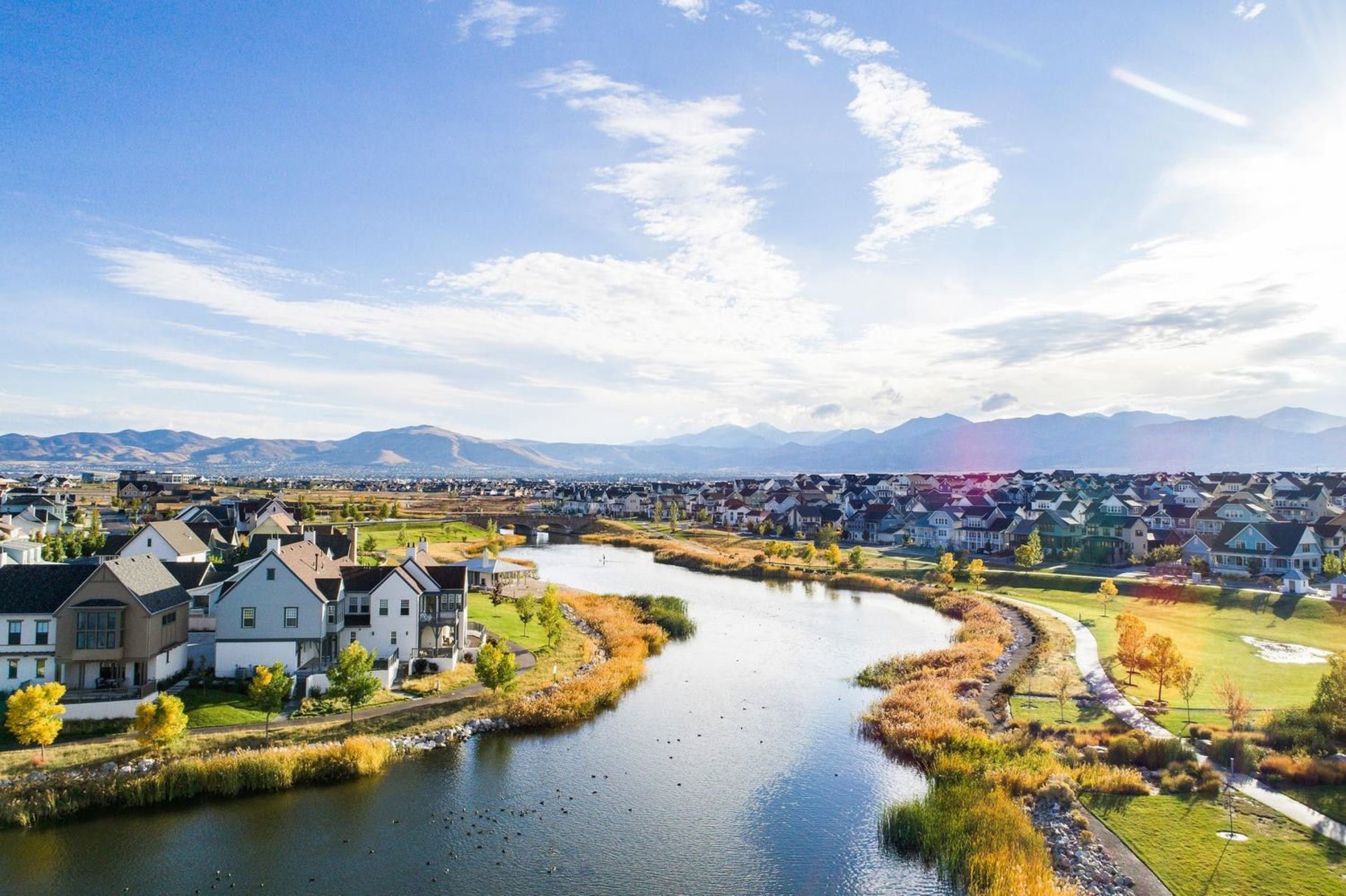  Daybreak Townhome Available - Great Location - 物件實景