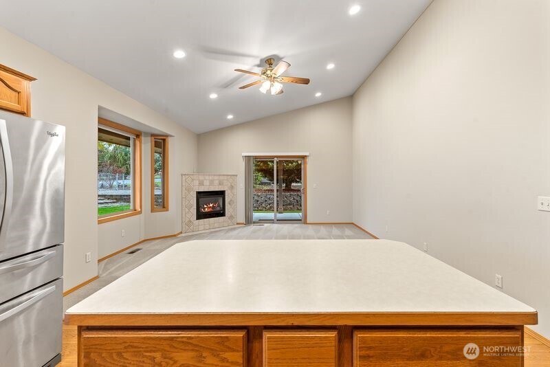 Wenatchee, Washington, 98801, United States, 3 Bedrooms Bedrooms, ,1 BathroomBathrooms,Residential,For Sale,1989040