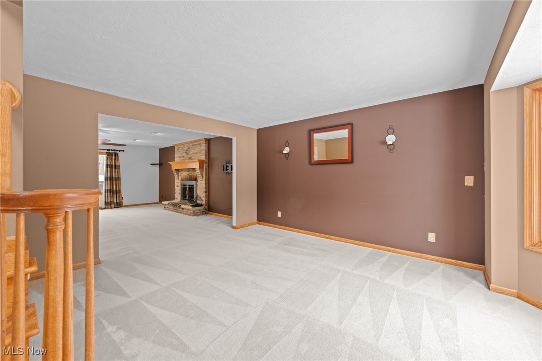 Chardon, Ohio, 44024, United States, 4 Bedrooms Bedrooms, ,3 BathroomsBathrooms,Residential,For Sale,2006450