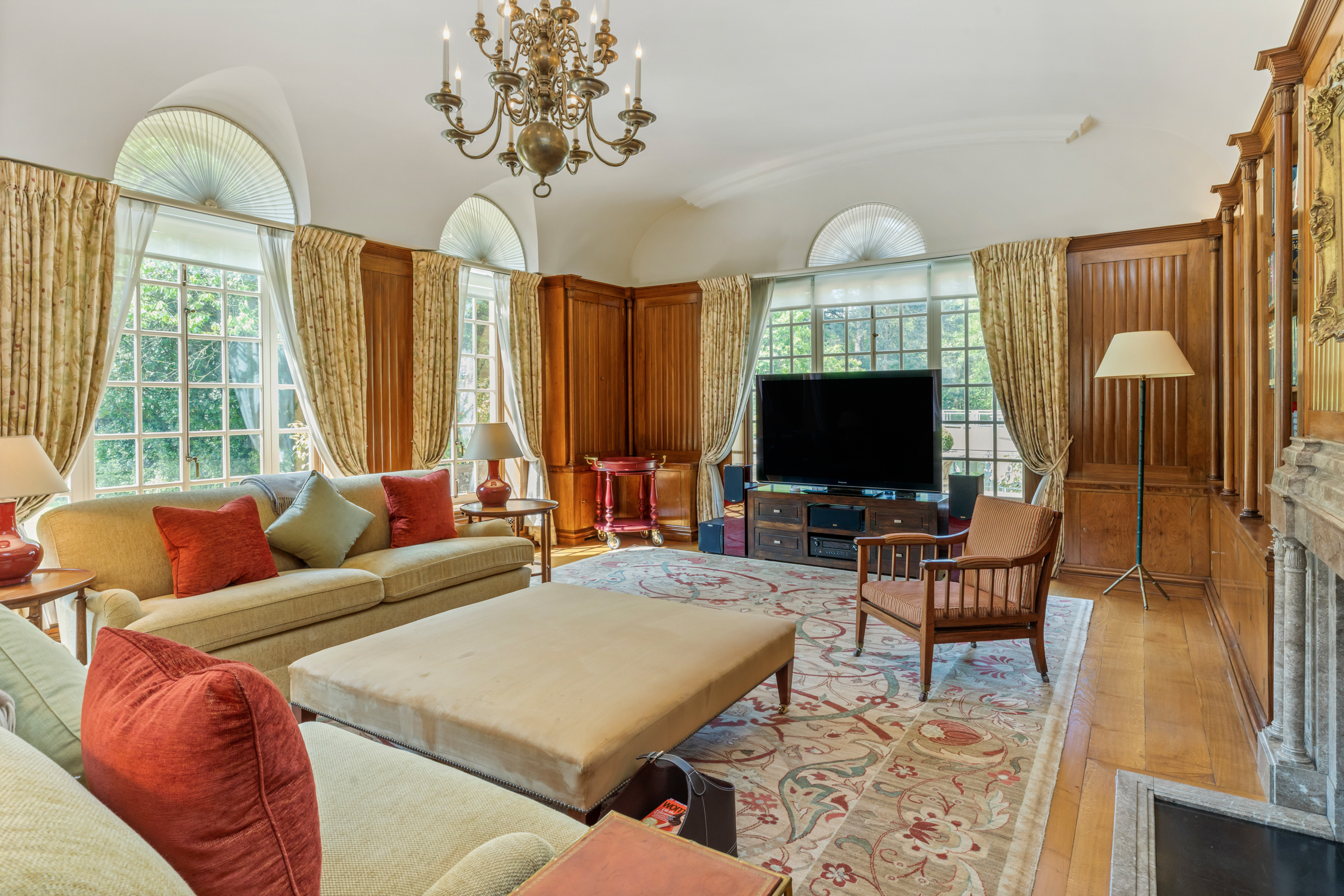  A Landmark Art Deco Estate on St George’s Hill - 物件實景