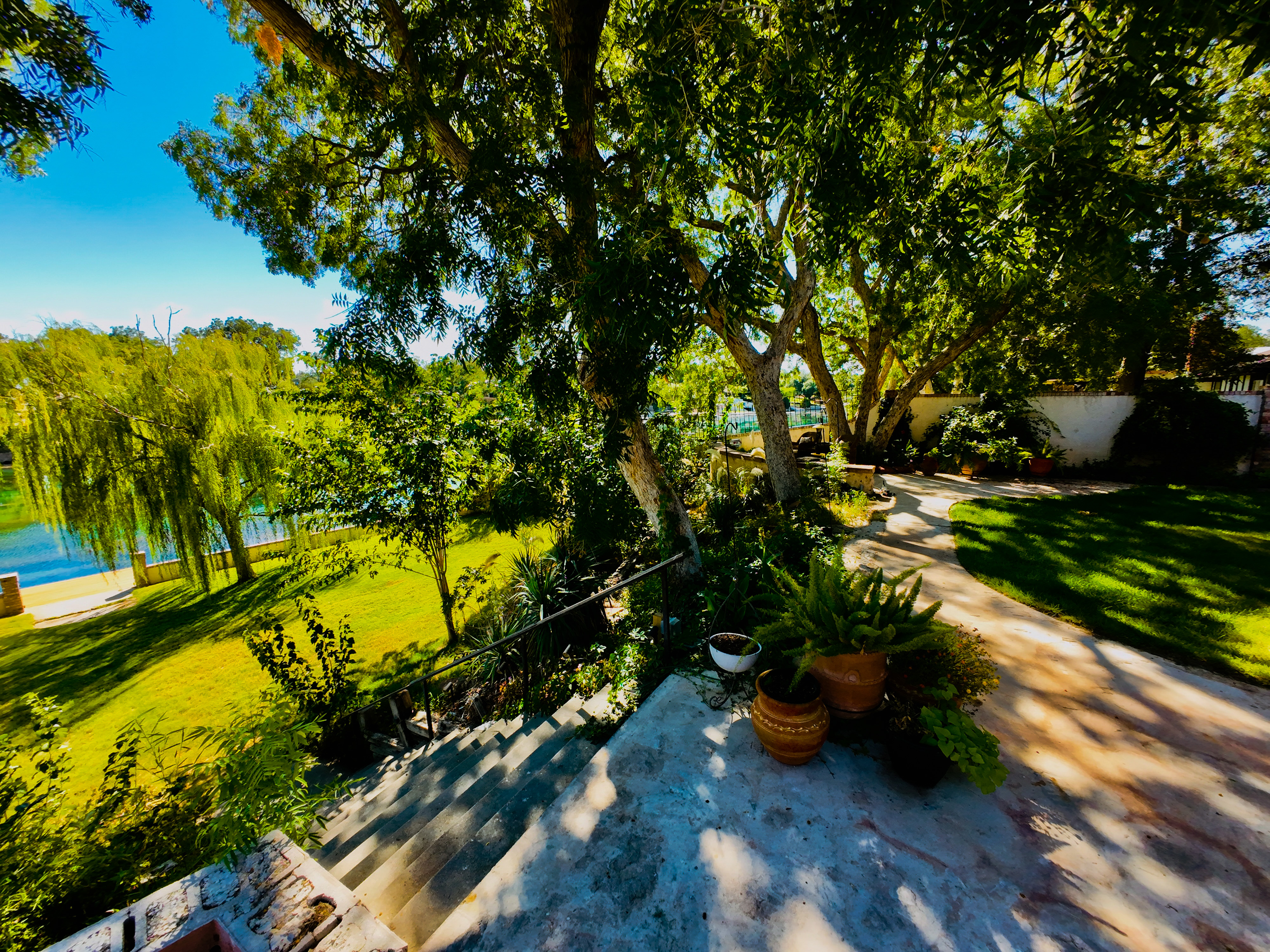 Carlsbad, New Mexico, 88220, United States, 5 Bedrooms Bedrooms, ,5 BathroomsBathrooms,Residential,For Sale,1984272