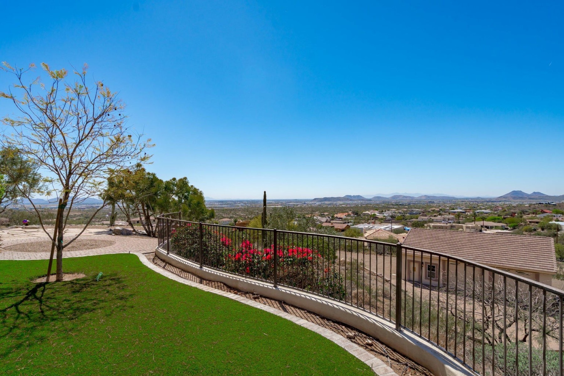  619 E Briles Road ¦Phoenix, AZ - 物件實景