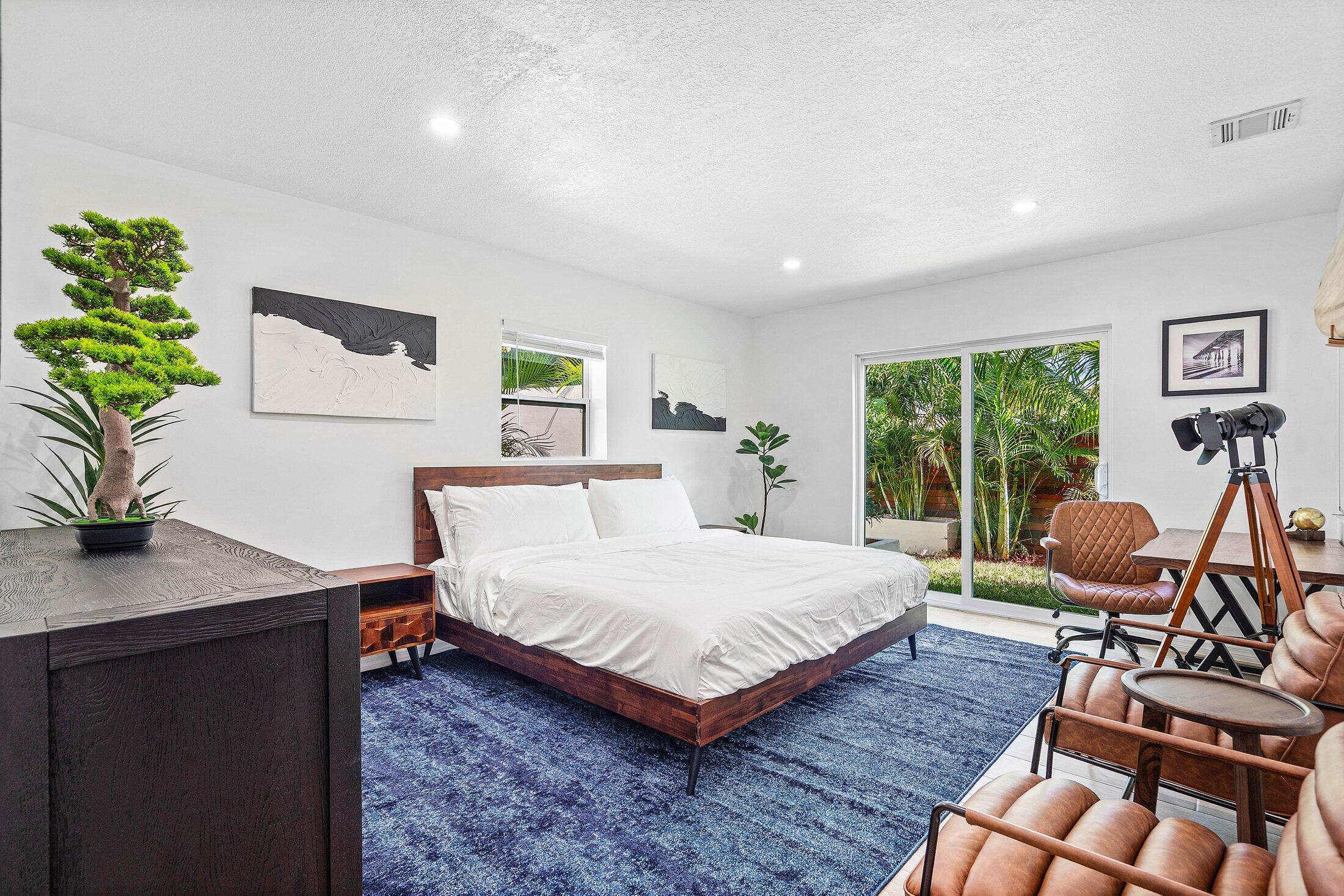 Fort Lauderdale, Florida, 33306, United States, 3 Bedrooms Bedrooms, ,2 BathroomsBathrooms,Residential,For Sale,1938859