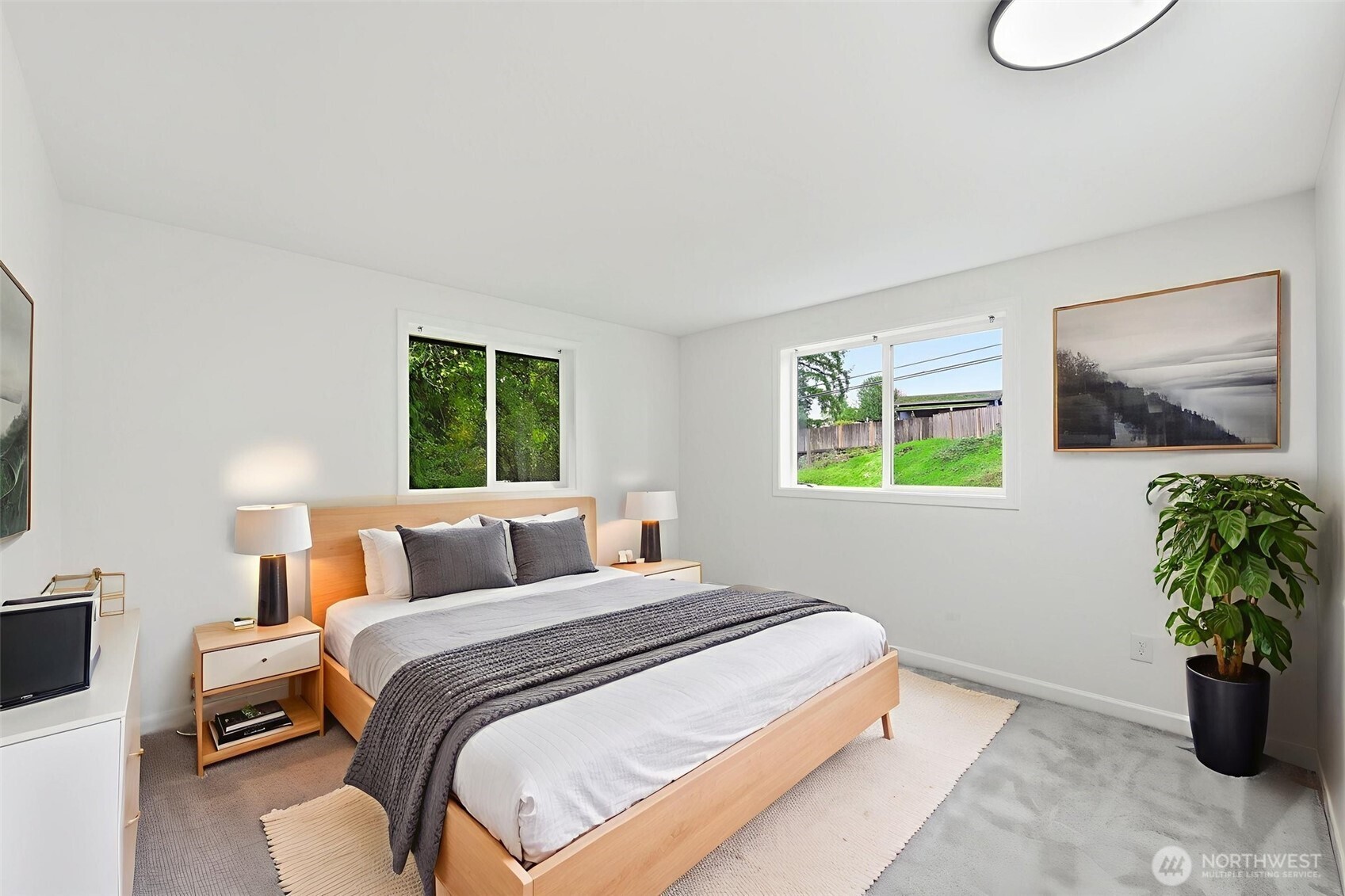 Marysville, Washington, 98271, United States, 3 Bedrooms Bedrooms, ,2 BathroomsBathrooms,Residential,For Sale,1987644