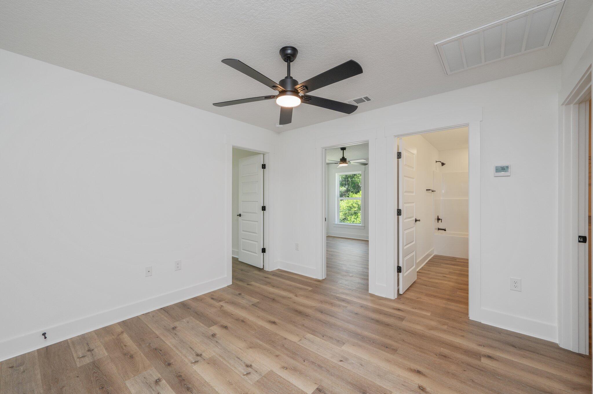 Fort Walton Beach, Florida, 32548, United States, 6 Bedrooms Bedrooms, ,3 BathroomsBathrooms,Residential,For Sale,1890001