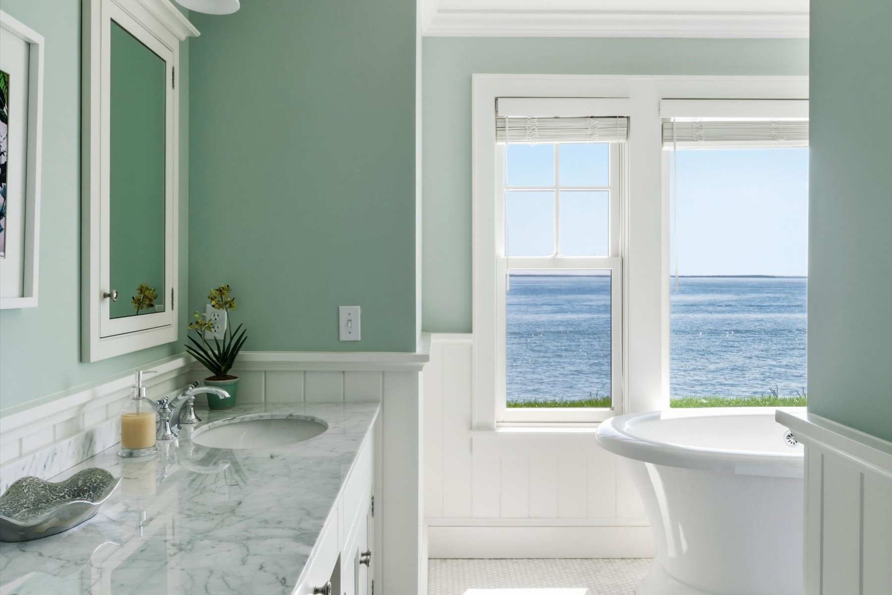  920 Cedar Point Drive E, Southold, NY, 11971 - 物件實景