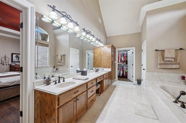 Kountze, Texas, 77625, United States, 5 Bedrooms Bedrooms, ,6 BathroomsBathrooms,Residential,For Sale,1796759