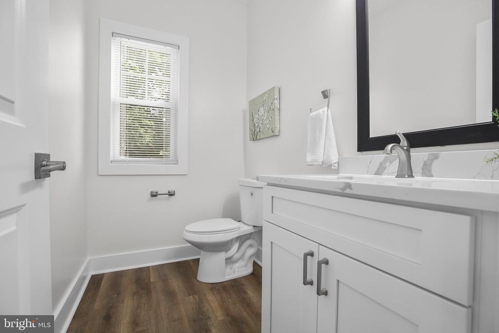 Fredericksburg, Virginia, 22408, United States, 4 Bedrooms Bedrooms, ,4 BathroomsBathrooms,Residential,For Sale,1737760