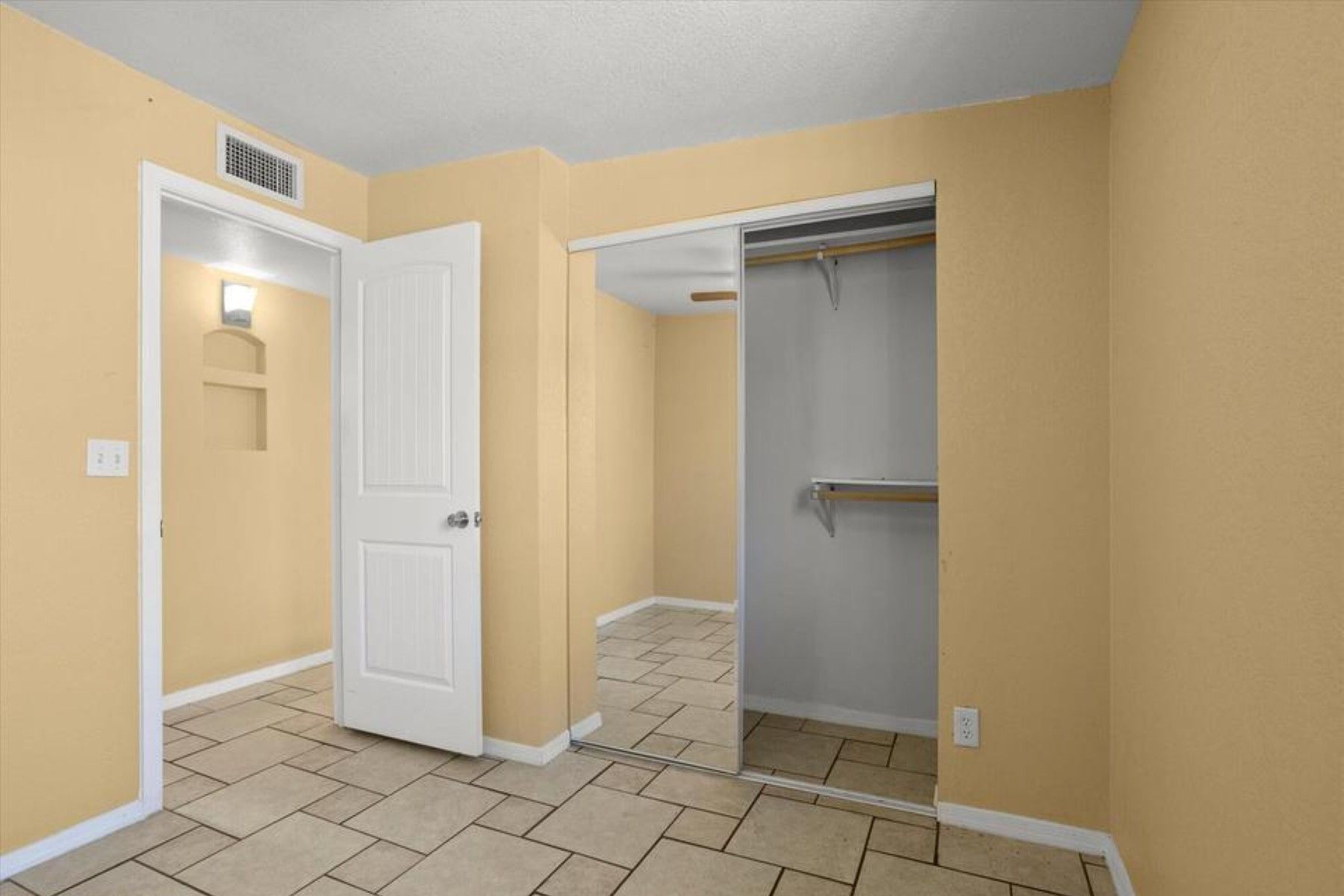  8211 E Nicaragua Drive¦Tucson, AZ - 物件實景