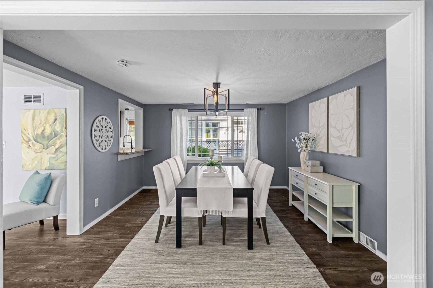 Shoreline, Washington, 98155, United States, 3 Bedrooms Bedrooms, ,1 BathroomBathrooms,Residential,For Sale,1980114