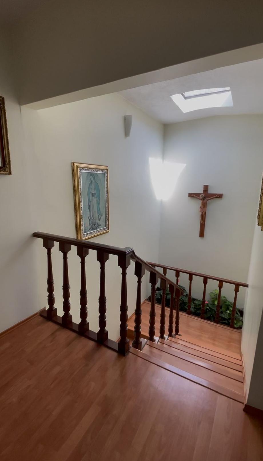 Metepec, Estado de méxico, 52169, Mexico, 5 Bedrooms Bedrooms, ,2 BathroomsBathrooms,Residential,For Sale,1804093