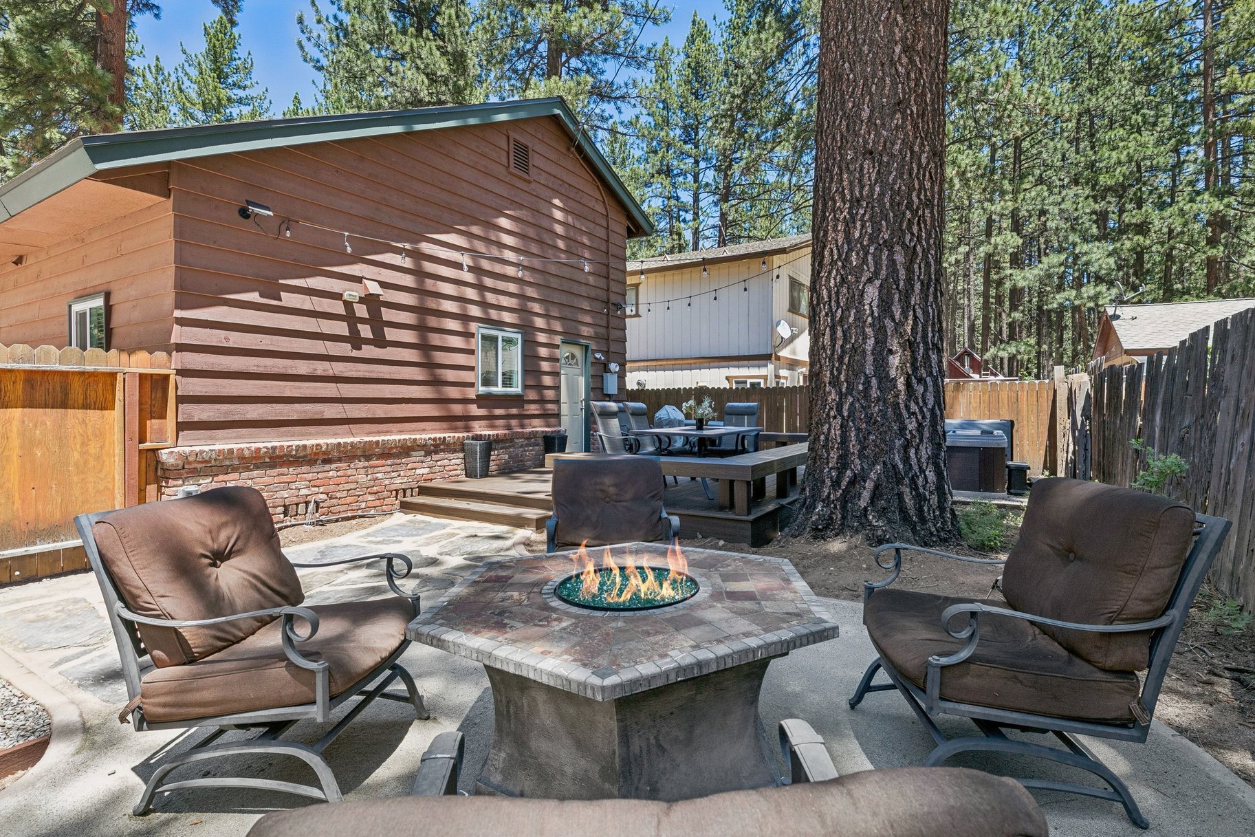  Remodeled Classic Tahoe Cabin - 物件實景
