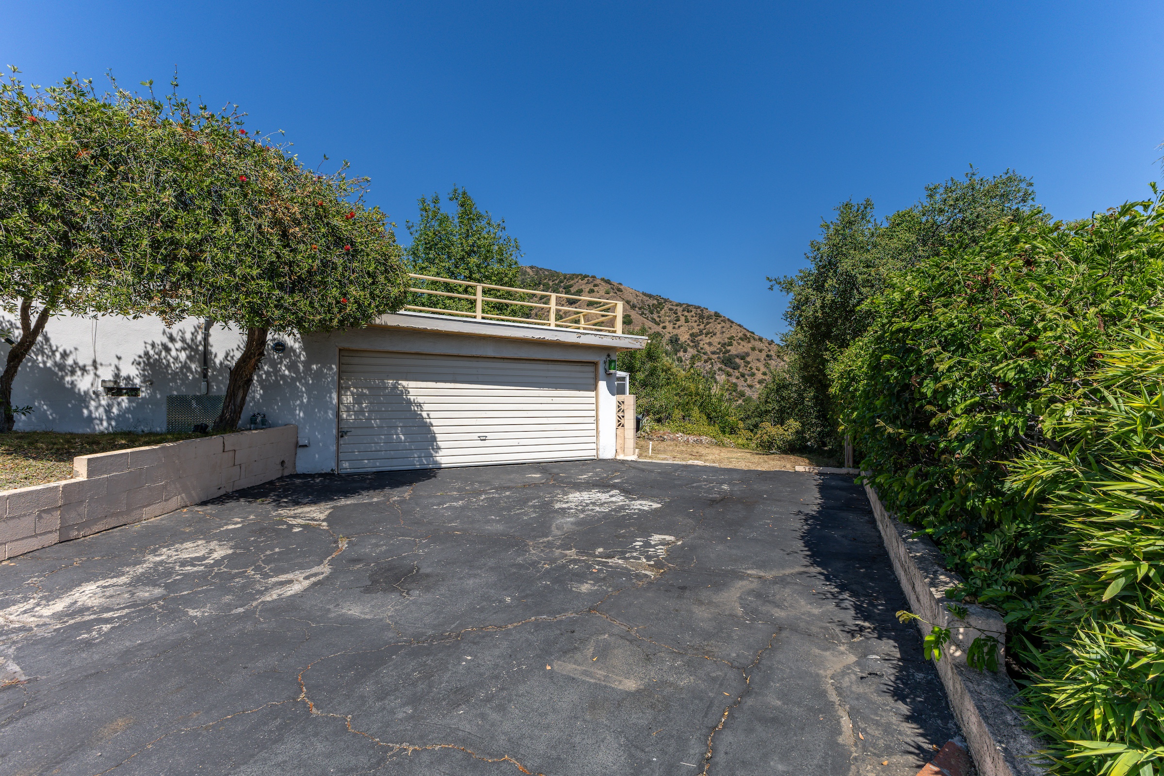  890 Ridgeside Drive - 物件實景