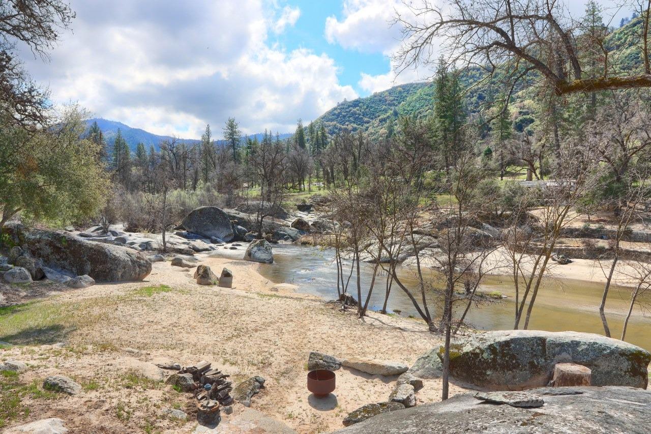 Ahwahnee, California, 93601, United States, 3 Bedrooms Bedrooms, ,2 BathroomsBathrooms,Residential,For Sale,1763270