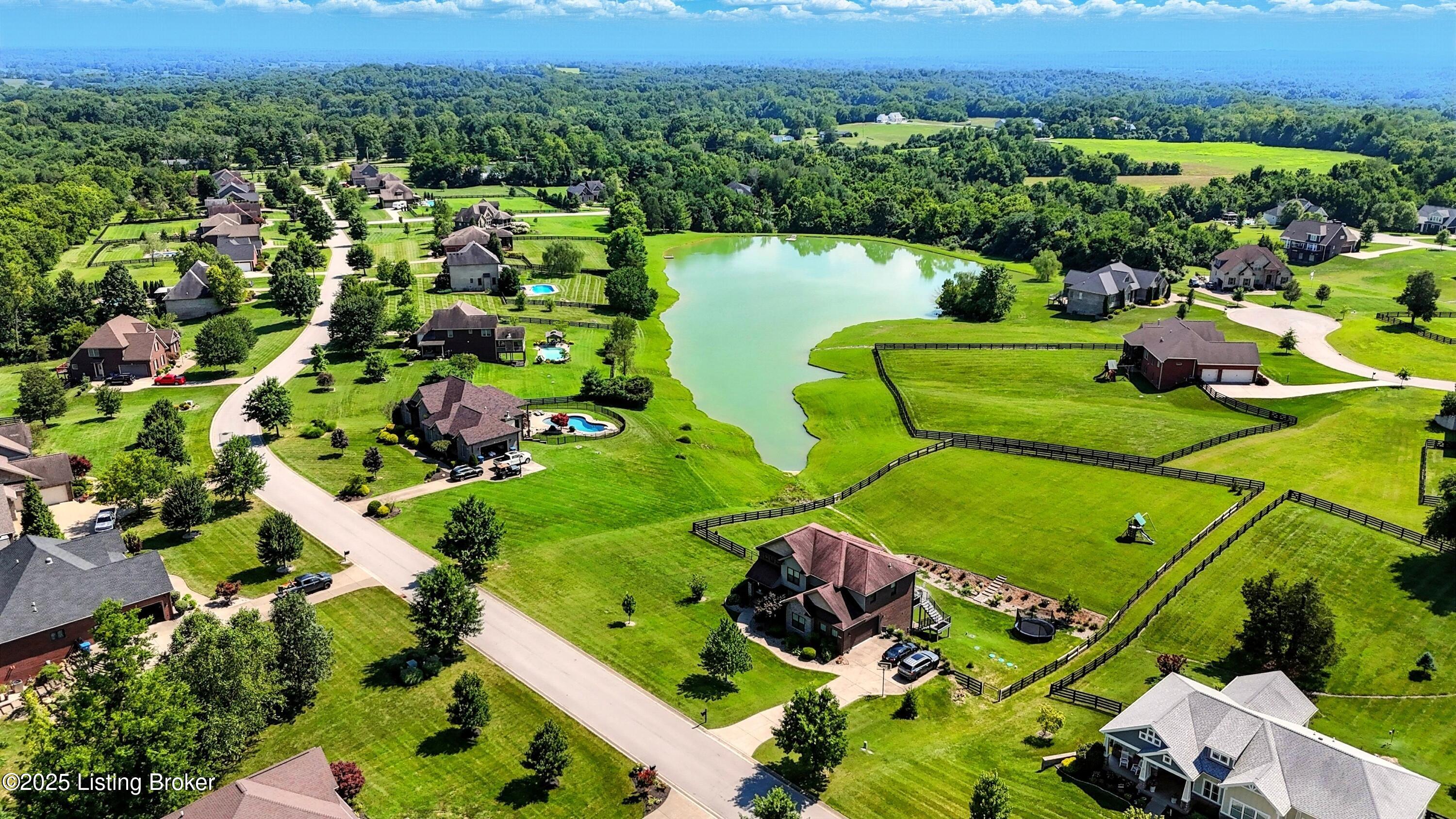 Crestwood, Kentucky, 40014, United States, 5 Bedrooms Bedrooms, ,4 BathroomsBathrooms,Residential,For Sale,1903606