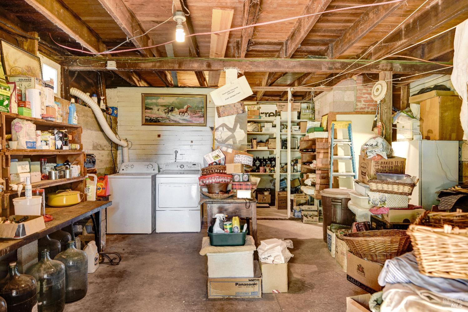 Glen Ellen, California, 95442, United States, 4 Bedrooms Bedrooms, ,3 BathroomsBathrooms,Residential,For Sale,1974615