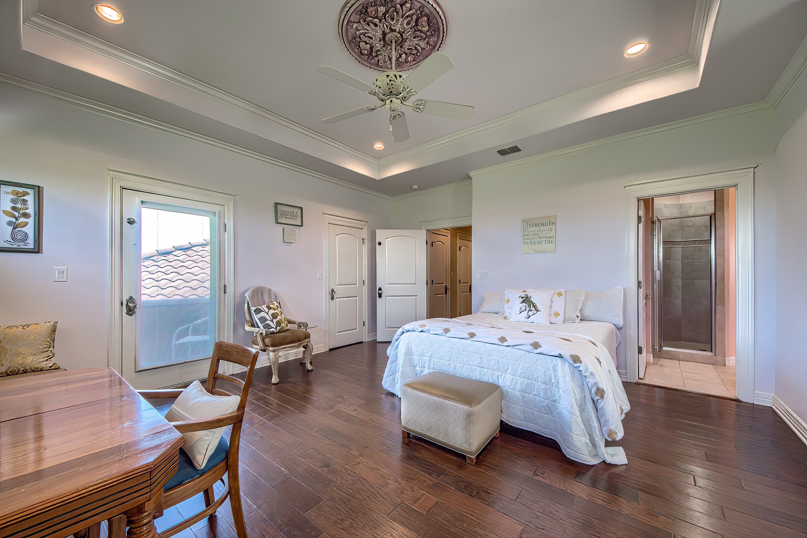 Seguin, Texas, 78155, United States, 7 Bedrooms Bedrooms, ,7 BathroomsBathrooms,Residential,For Sale,1994199