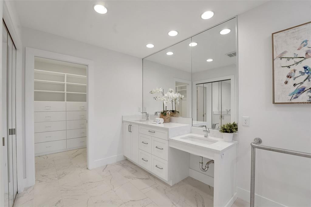 Lake Mary, Florida, 32746, United States, 4 Bedrooms Bedrooms, ,2 BathroomsBathrooms,Residential,For Sale,1987851