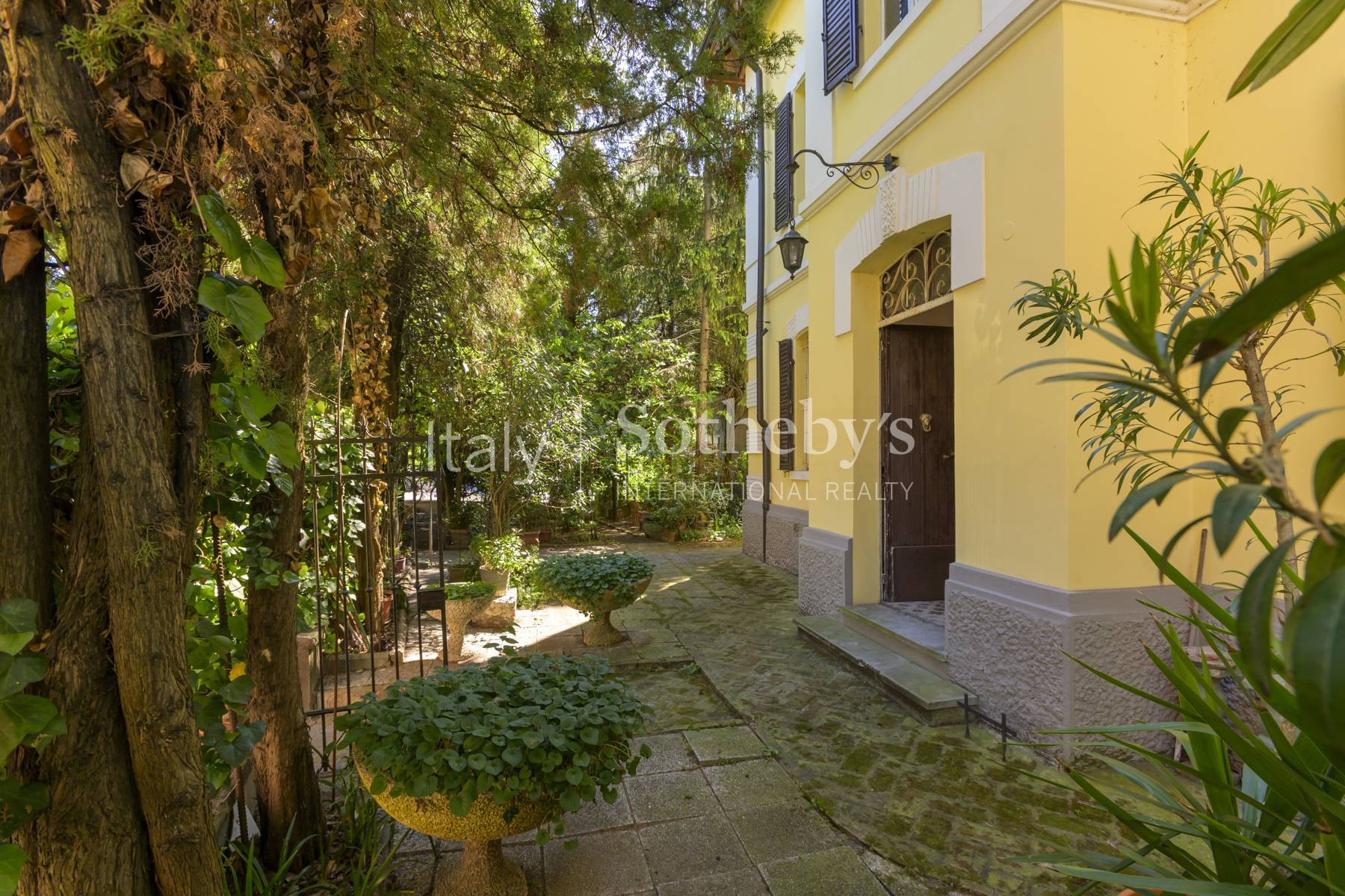  Classical detached house with private garden - 物件實景