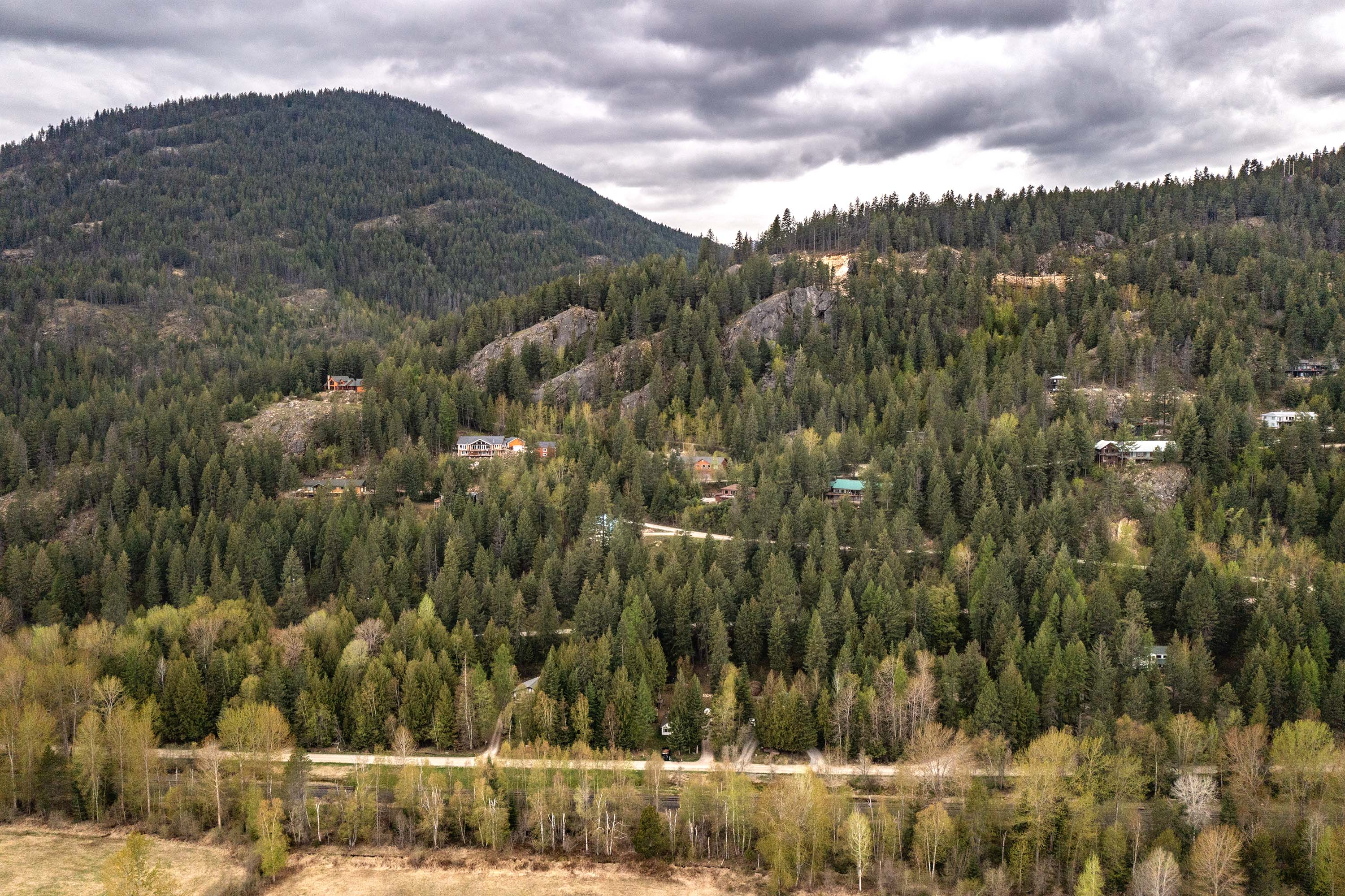Sandpoint, Idaho, 83864, United States, 3 Bedrooms Bedrooms, ,2 BathroomsBathrooms,Residential,For Sale,1924530