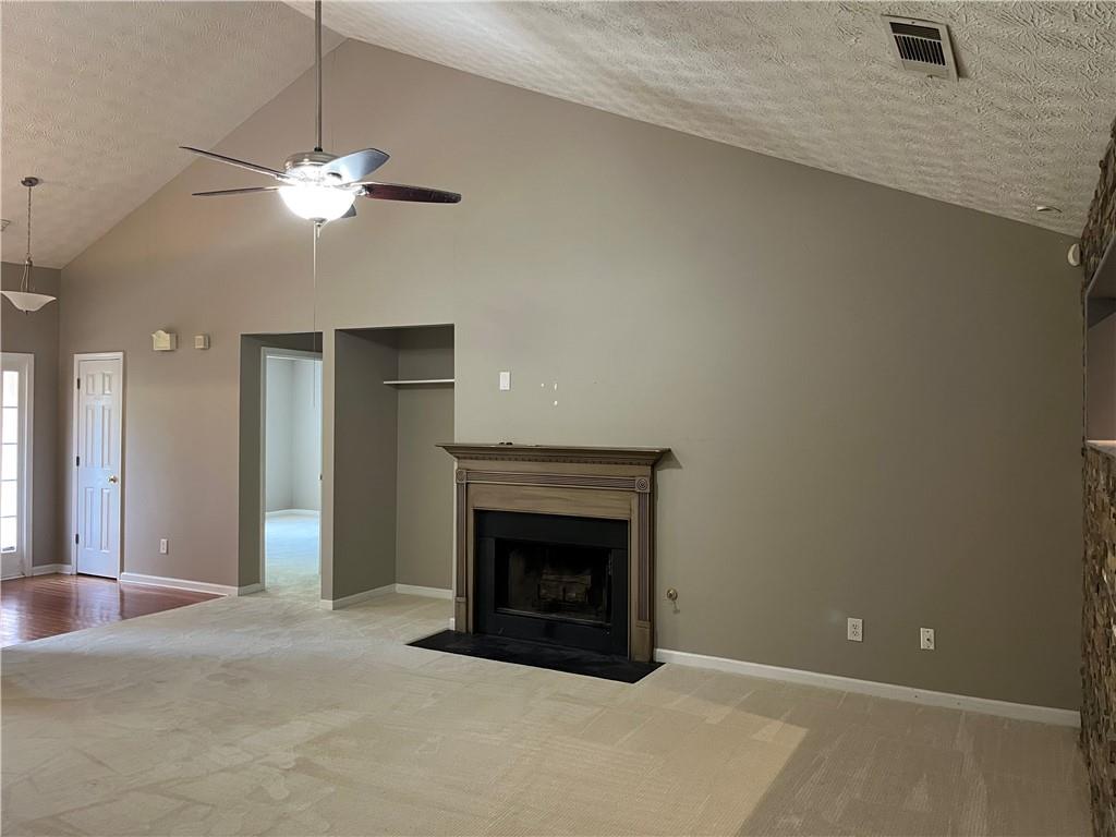 Suwanee, Georgia, 30024, United States, 3 Bedrooms Bedrooms, ,2 BathroomsBathrooms,Residential,For Sale,1877233