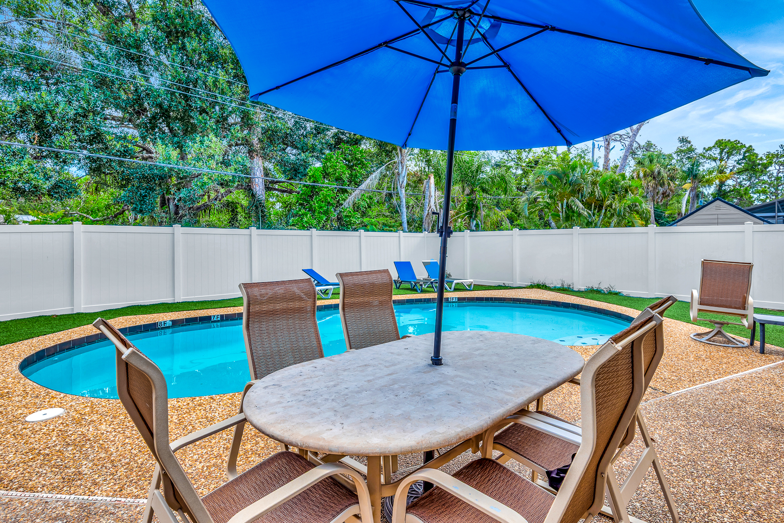 Sarasota, Florida, 34231, United States, 4 Bedrooms Bedrooms, ,2 BathroomsBathrooms,Residential,For Sale,1981224