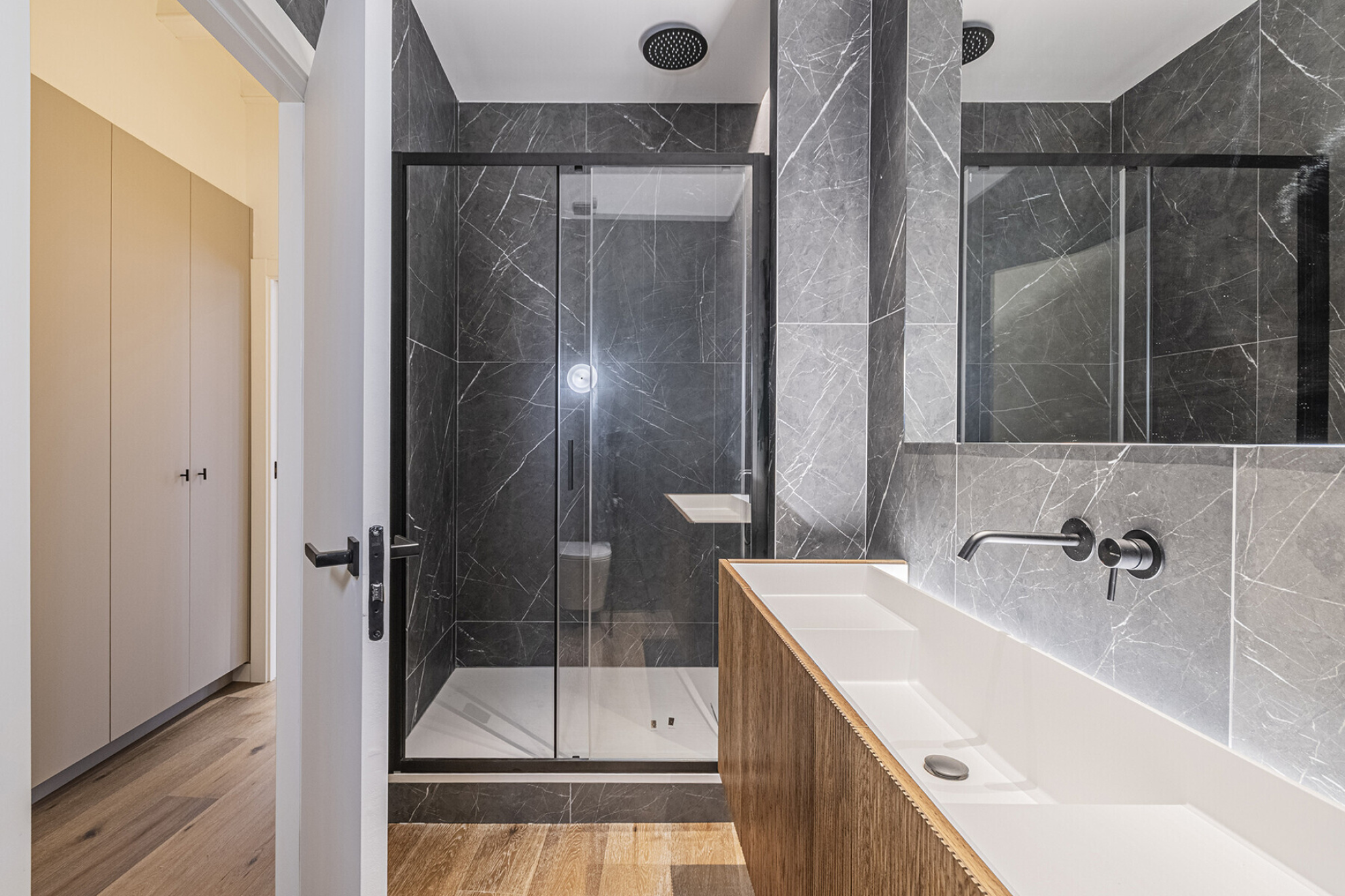  Elegant, renovated home near Santa Maria del Mar - 物件實景