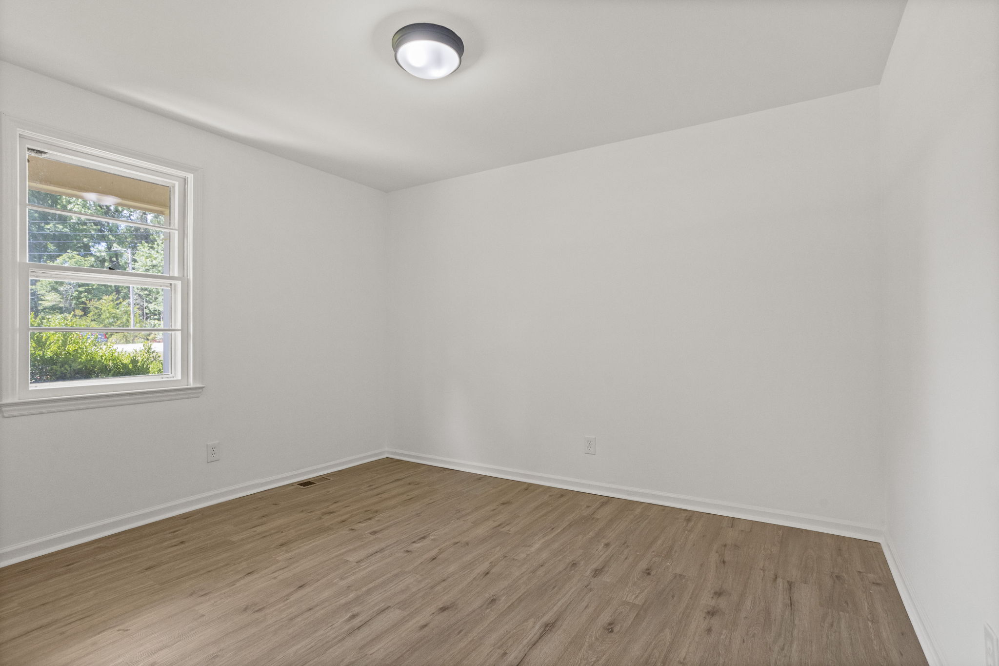  400 Meadow Road, Laurens, SC 29360 - 物件實景