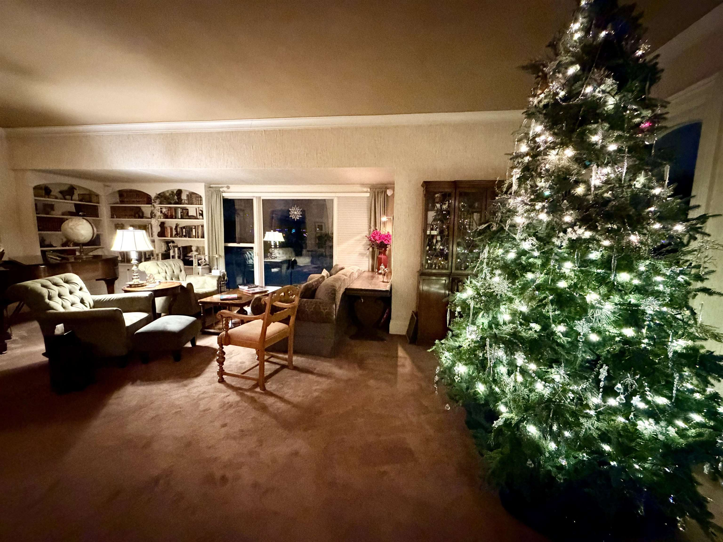 Janesville, Wisconsin, 53545, United States, 4 Bedrooms Bedrooms, ,3 BathroomsBathrooms,Residential,For Sale,2006232