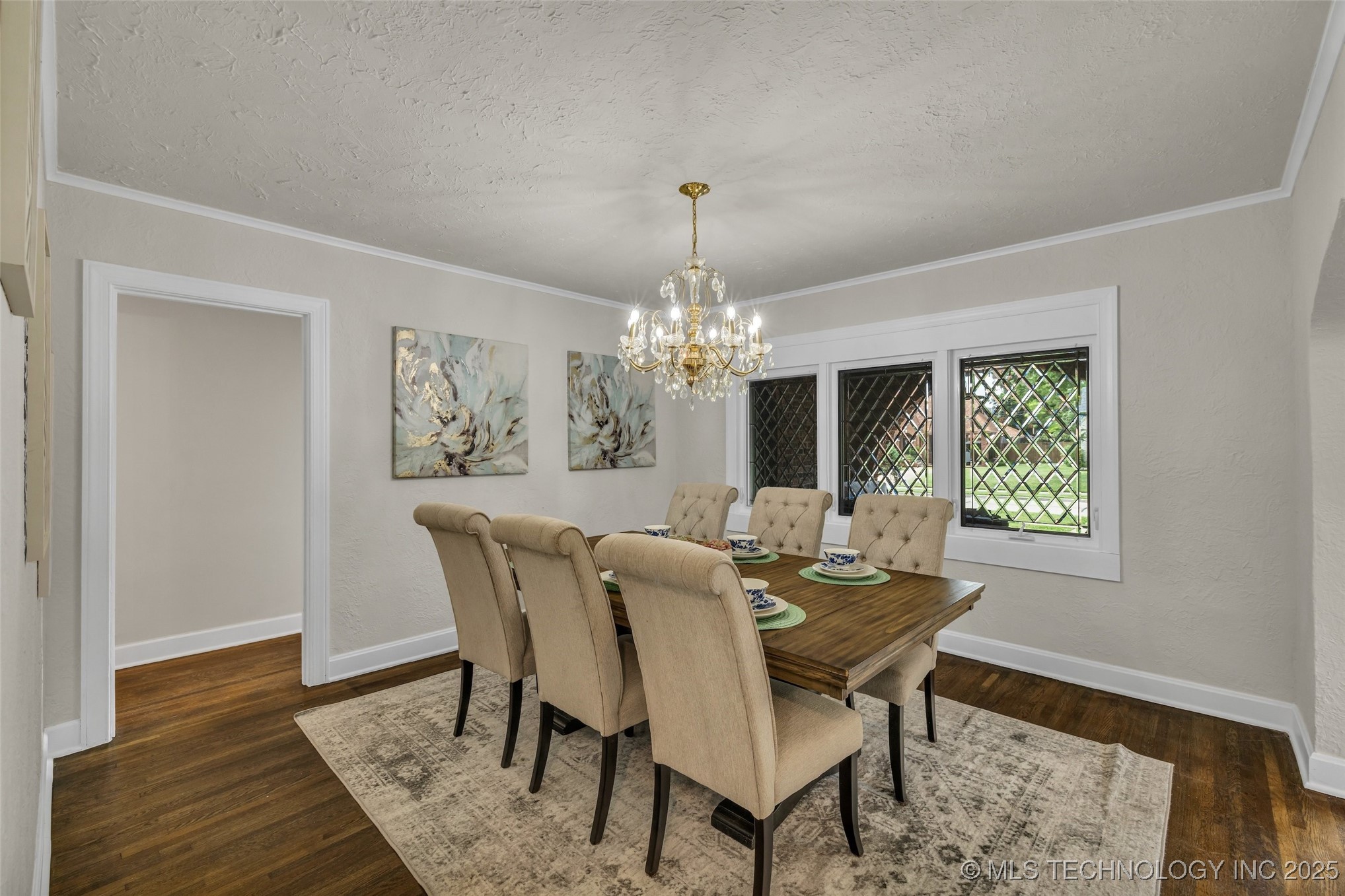Tulsa, Oklahoma, 74104, United States, 3 Bedrooms Bedrooms, ,3 BathroomsBathrooms,Residential,For Sale,1890482