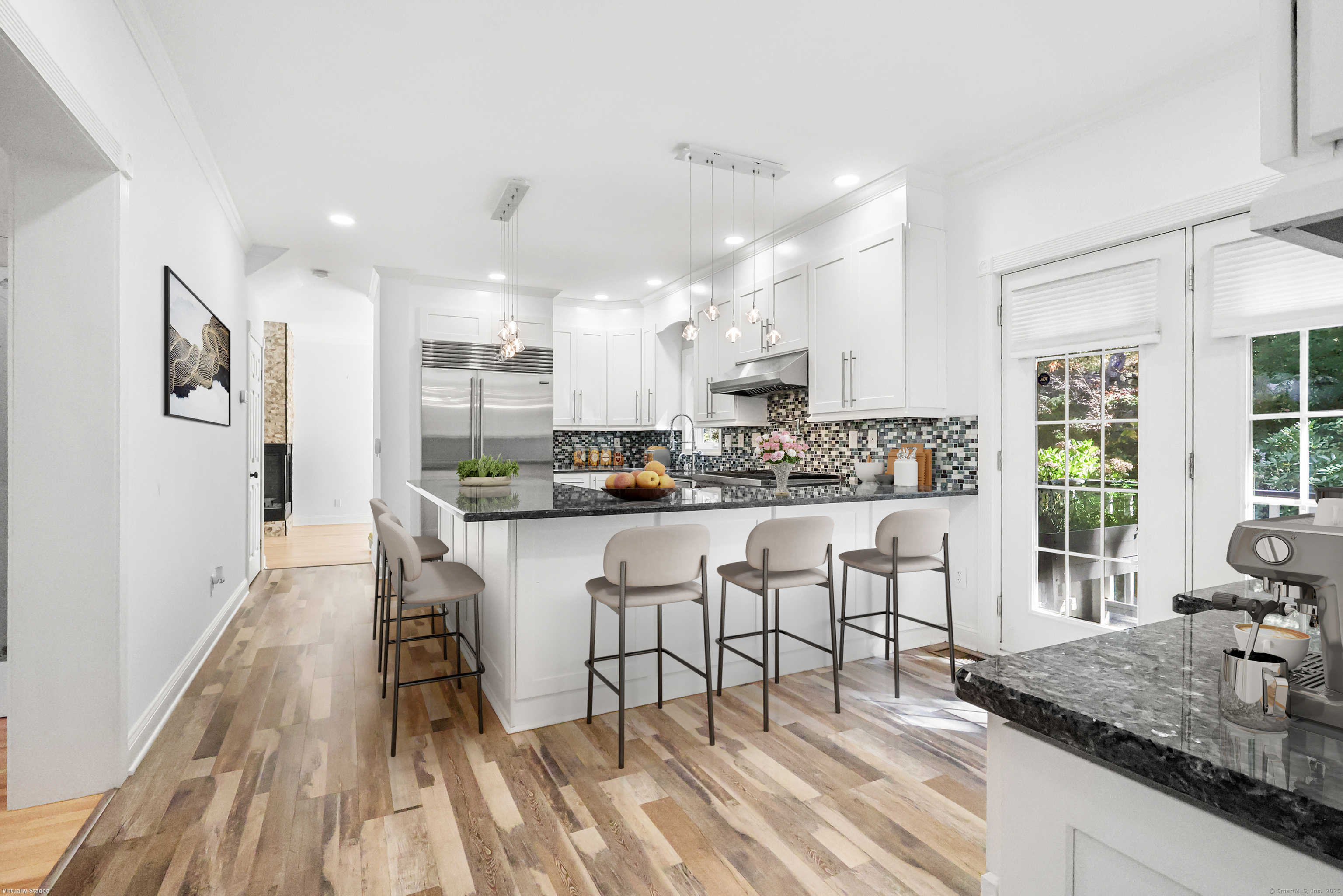 Newtown, Connecticut, 06470, United States, 5 Bedrooms Bedrooms, ,5 BathroomsBathrooms,Residential,For Sale,1960468