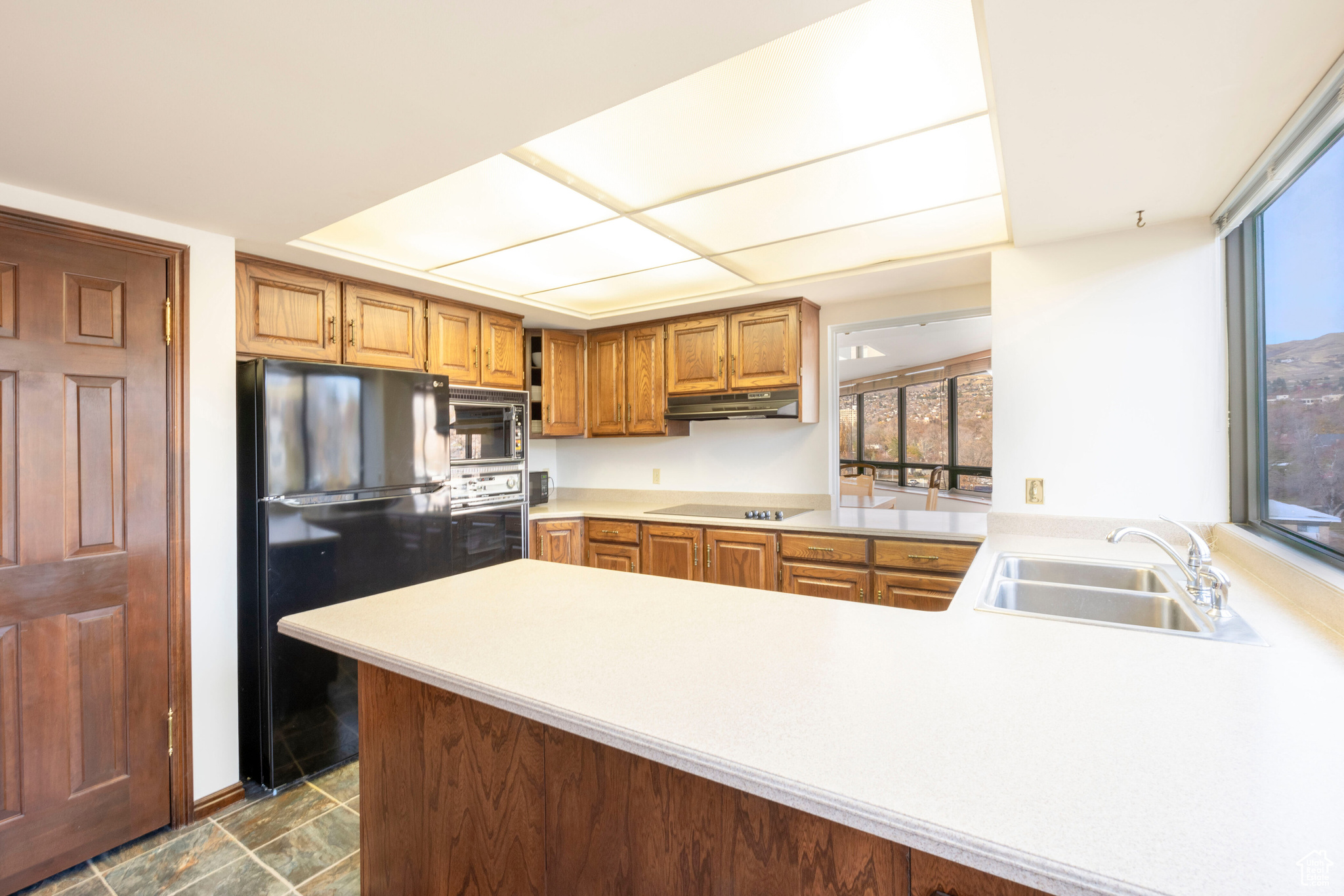 426 S 1000 E Unit 600, Salt Lake City, Utah, 84102, United States, 2 Bedrooms Bedrooms, ,1 BathroomBathrooms,Residential,For Sale,426 S 1000 E Unit 600,1672030