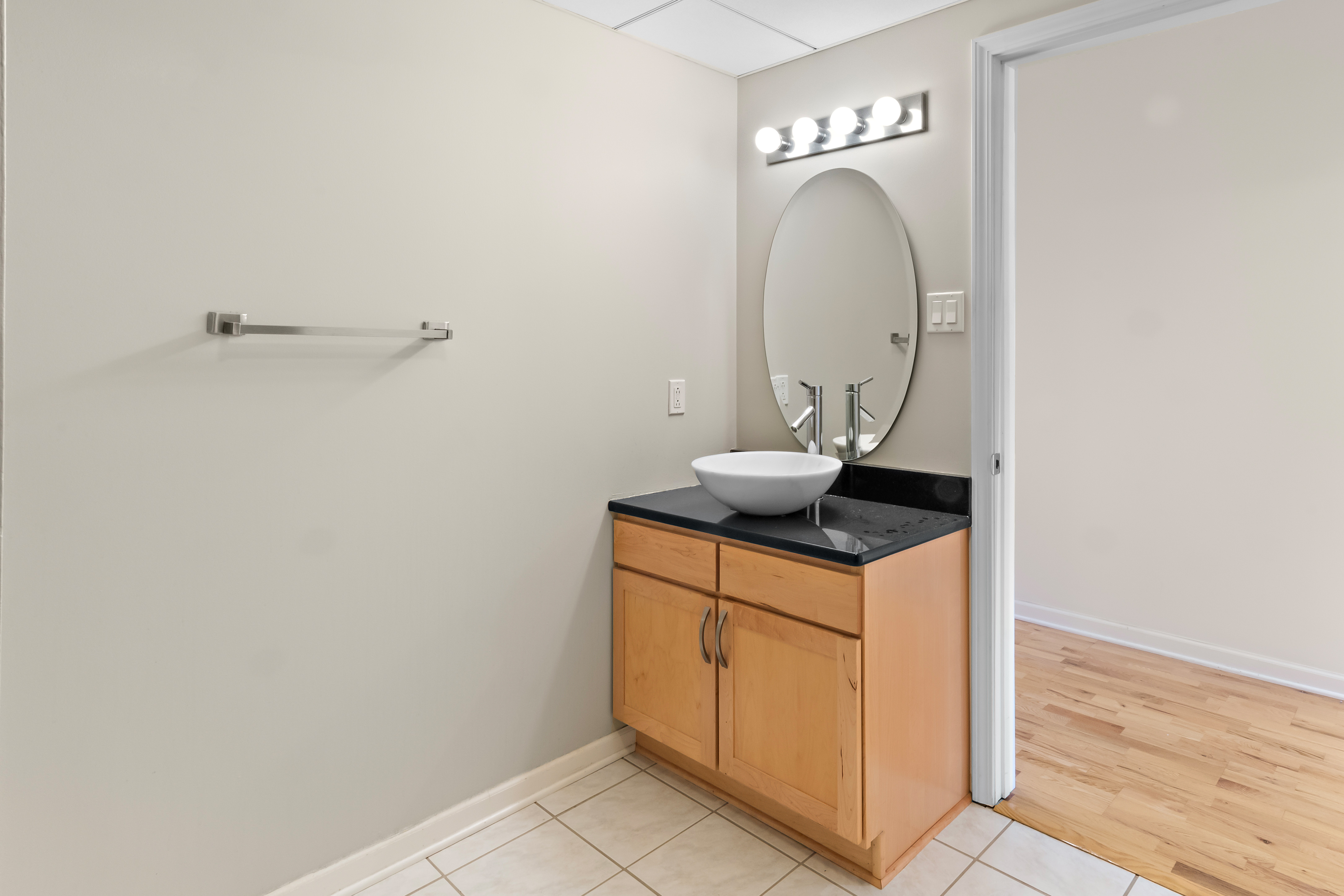 Stylish 2-Bed Loft in Downtown St. Louis with City Views - 物件實景