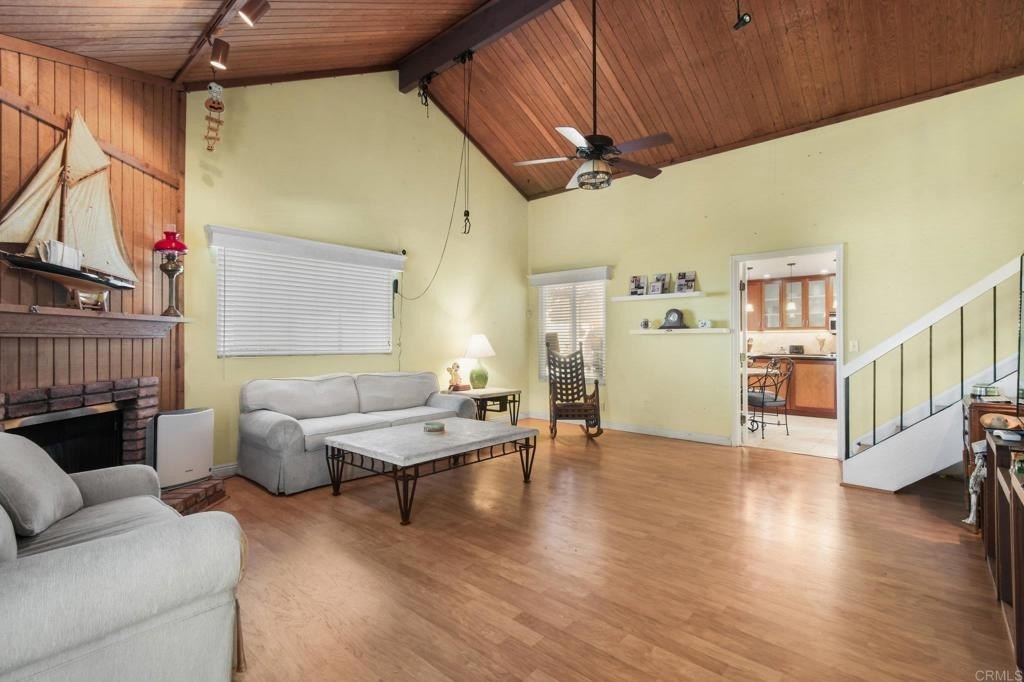 San Diego, California, 92139, United States, 3 Bedrooms Bedrooms, ,2 BathroomsBathrooms,Residential,For Sale,1991958