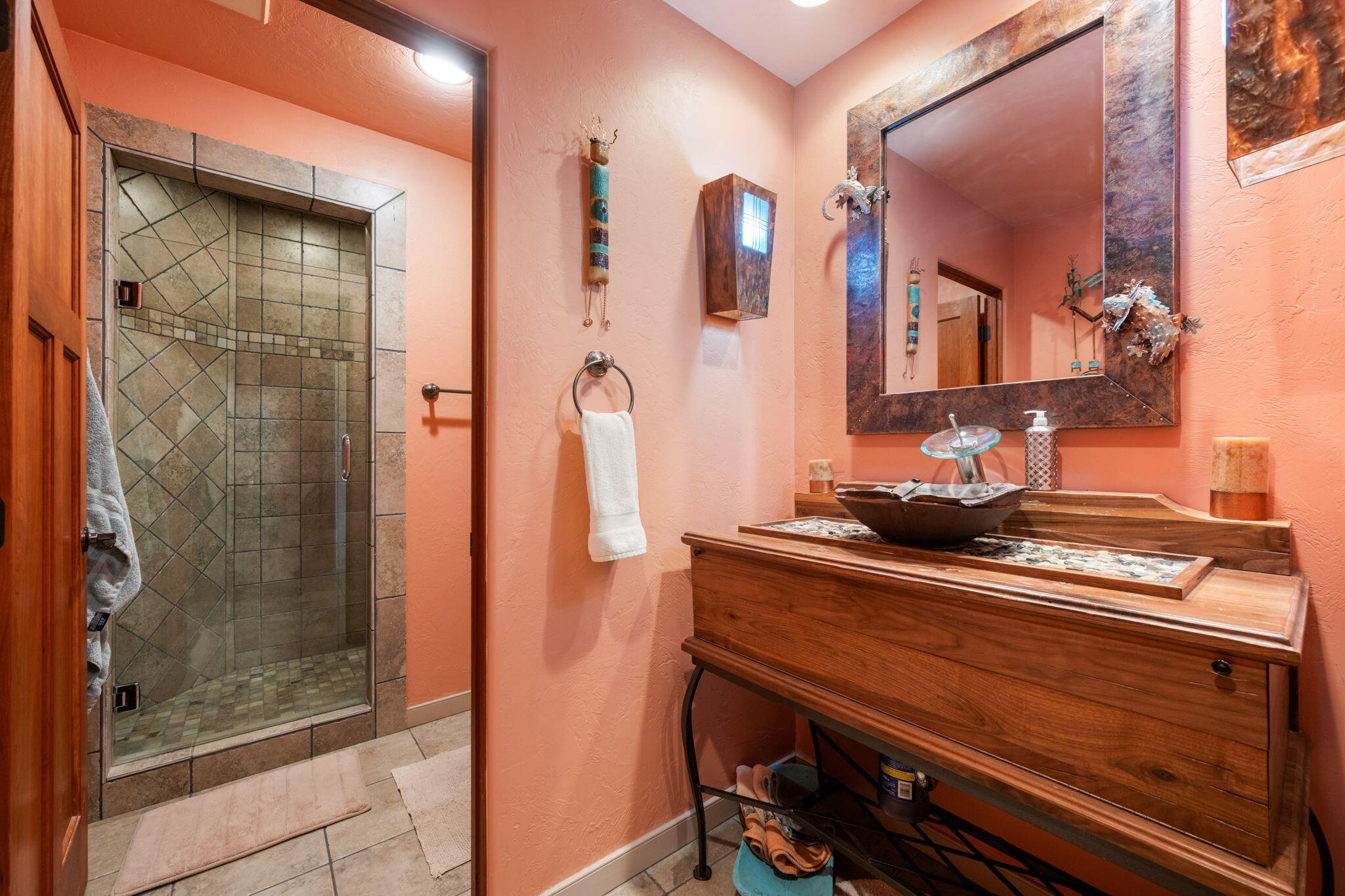 Ivins, Utah, 84738, United States, 3 Bedrooms Bedrooms, ,3 BathroomsBathrooms,Residential,For Sale,2048160