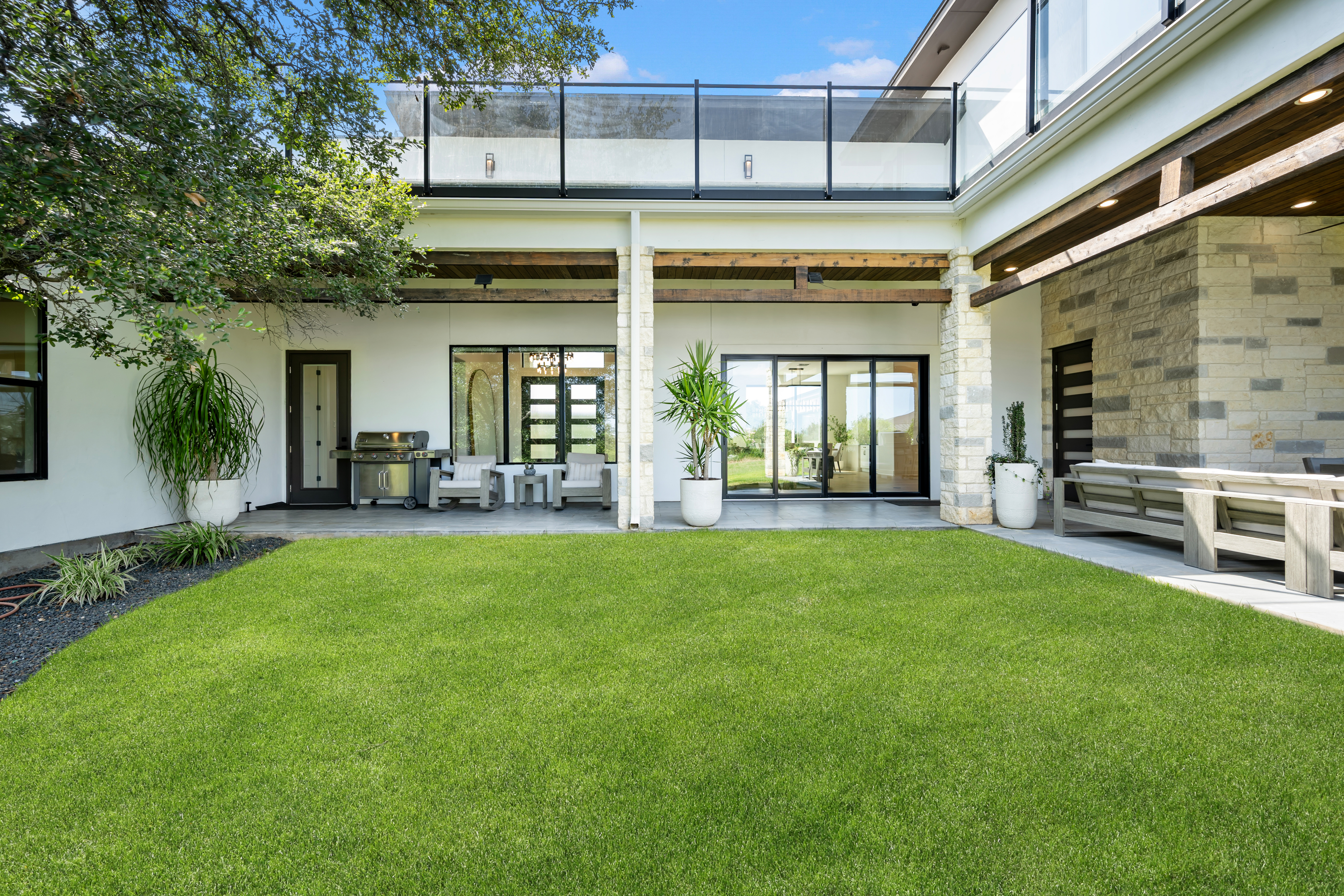  Elevated Modern Living - 物件實景
