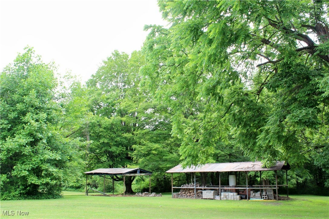 Lowellville, Ohio, 44436, United States, 3 Bedrooms Bedrooms, ,2 BathroomsBathrooms,Residential,For Sale,1984075